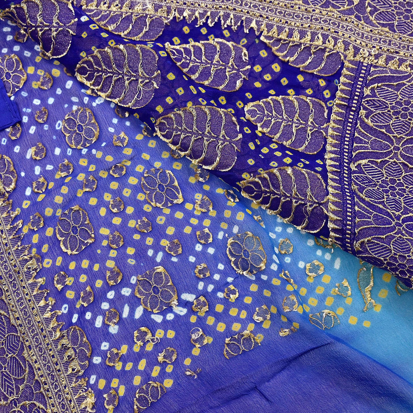 Indian Pre-Owned Sari Blue & Green Pure Georgette silk Hand Woven Bandhani Sarees Ethnic Zari Wedding Saree