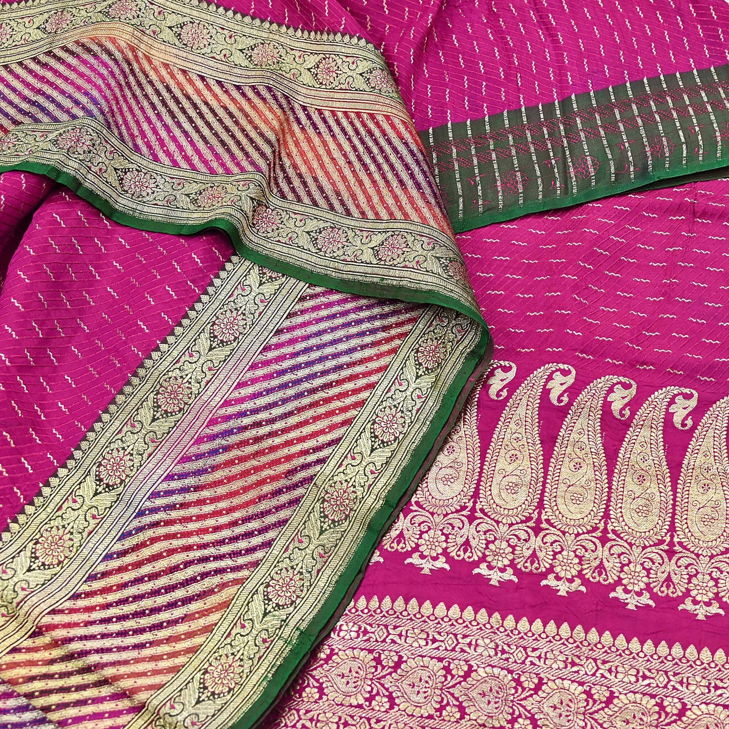 Indian Vintage Sari Heavy Wedding Pure Satin Silk Rani Pink saree Banarasi Brocade Saree Golden Zari 5Yard Fabric Ethnic Dressmaking