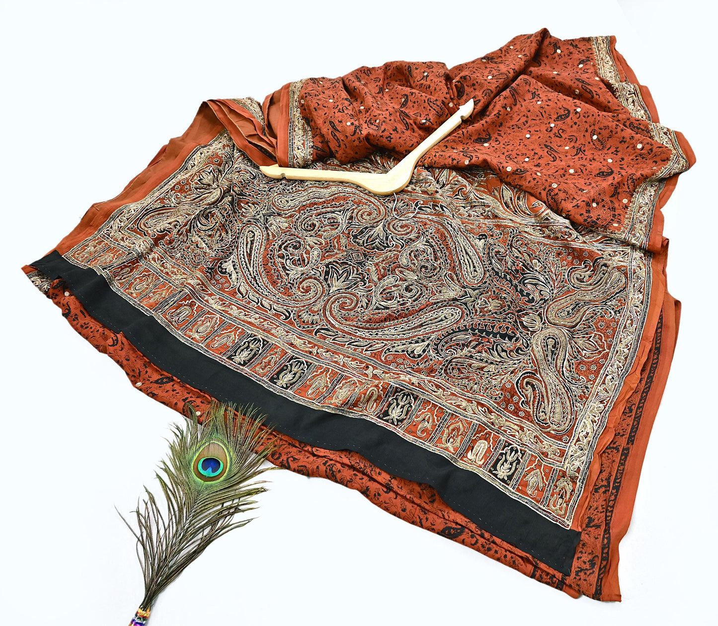 Indian Pre-Owned Sari Black Pure Crepe Silk Pre-owned Hand Embroidered Ritu Kumar Designer Sarees Fabric 5Yd Ethnic Bollywood Party sari