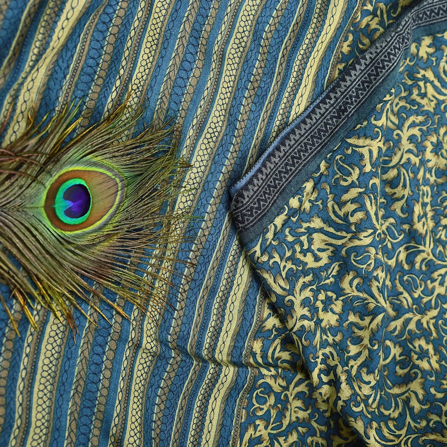 Indian Vintage Beige & Blue Saree Pure Woolen Woven Printed Sari Warm Craft Fabric 5Yd Border Dress making Crafting Designing