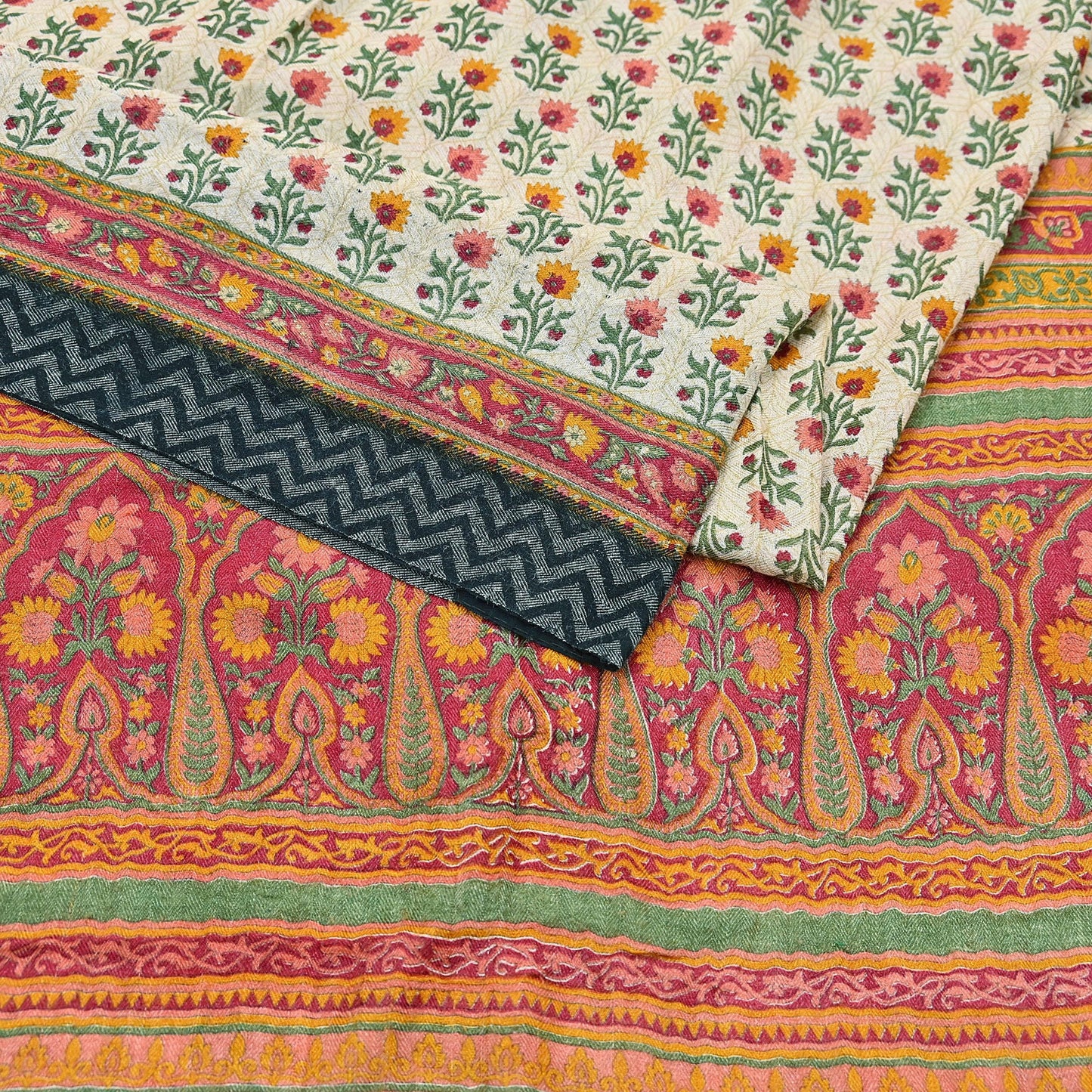 Vintage Red Beige Wool Saree Indian Pure Woolen Woven Floral Fabric 5 Yard Soft Warm Craft Material for Winter Sewing & Dressmaking