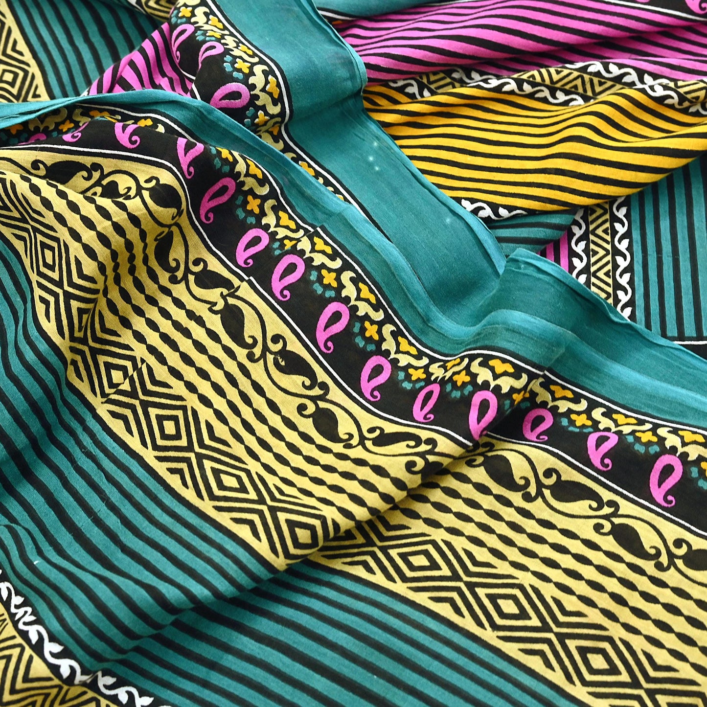 Indian Vintage Multi Saree Printed 100% Pure Cotton Sari Craft Fabric Soft 5Yd Sewing Sarong Wrap Boho Dress Making Quilting Crafting