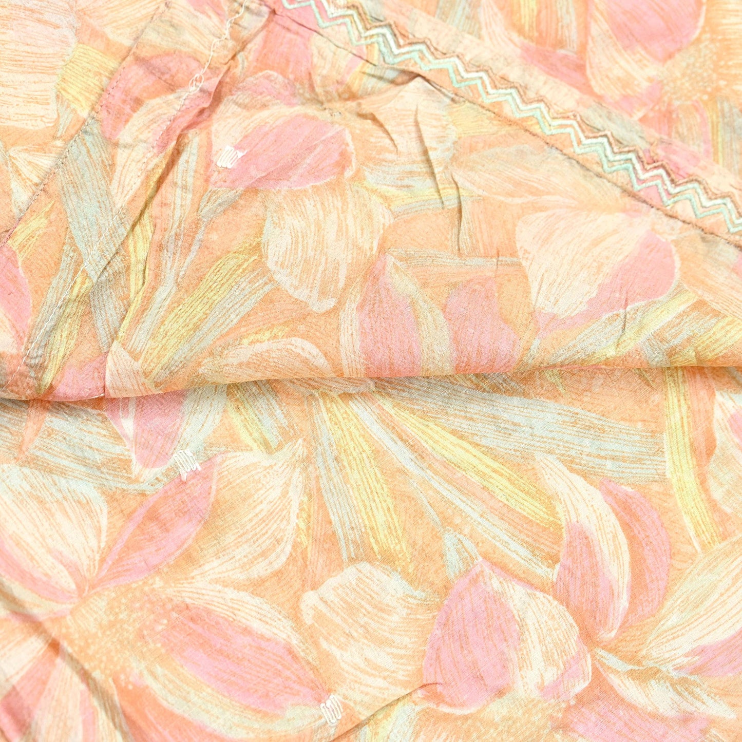 Indian Vintage Sari Peach & beige Pure Silk Hand Embroidered Sarees 5Yd Craft Fabric Sewing soft Quilting Crafting Ethnic Bollywood sarees