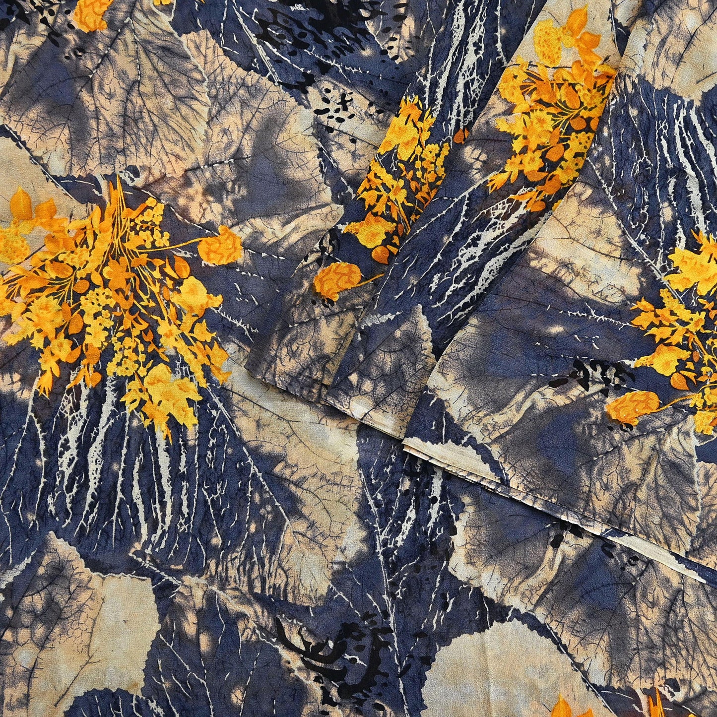 Women Vintage Sari Gray & Beige Pure Georgette Silk Printed Saree Craft Fabric Sewing 5Yard Soft Light Dress Making  Dress making Crafting