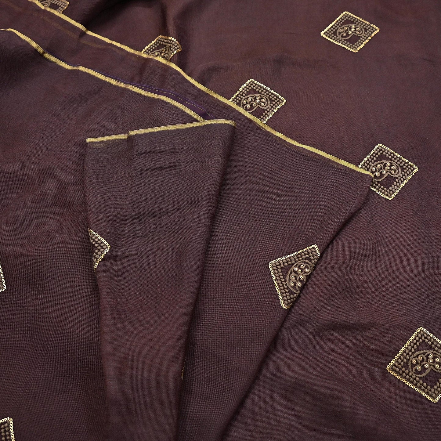 Indian Vintage Brown Saree Embroidered Cotton Blend Sari 6Yard Craft Fabric for Dressmaking, Quilting & Upcycling