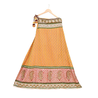 Indian Pre-owned Heavy Wedding Hand Embroidered Designer By Anamika Khanna Lehenga/Skirt Bridal Wear Saffron Pure Satin Silk