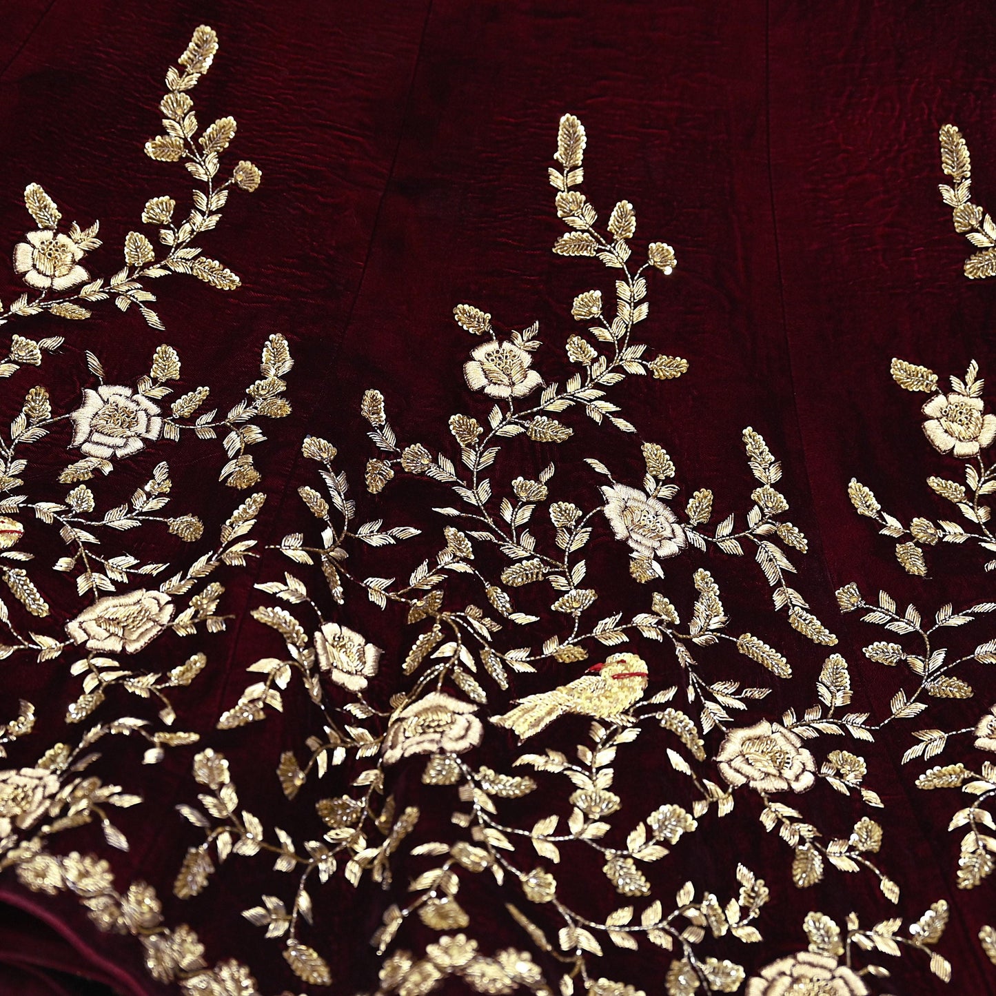 Indian Pre-owned Heavy Wedding Maroon Velvet Hand Embroidered Lehenga/Skirt Designer By Anamika Khanna Bridal Wear