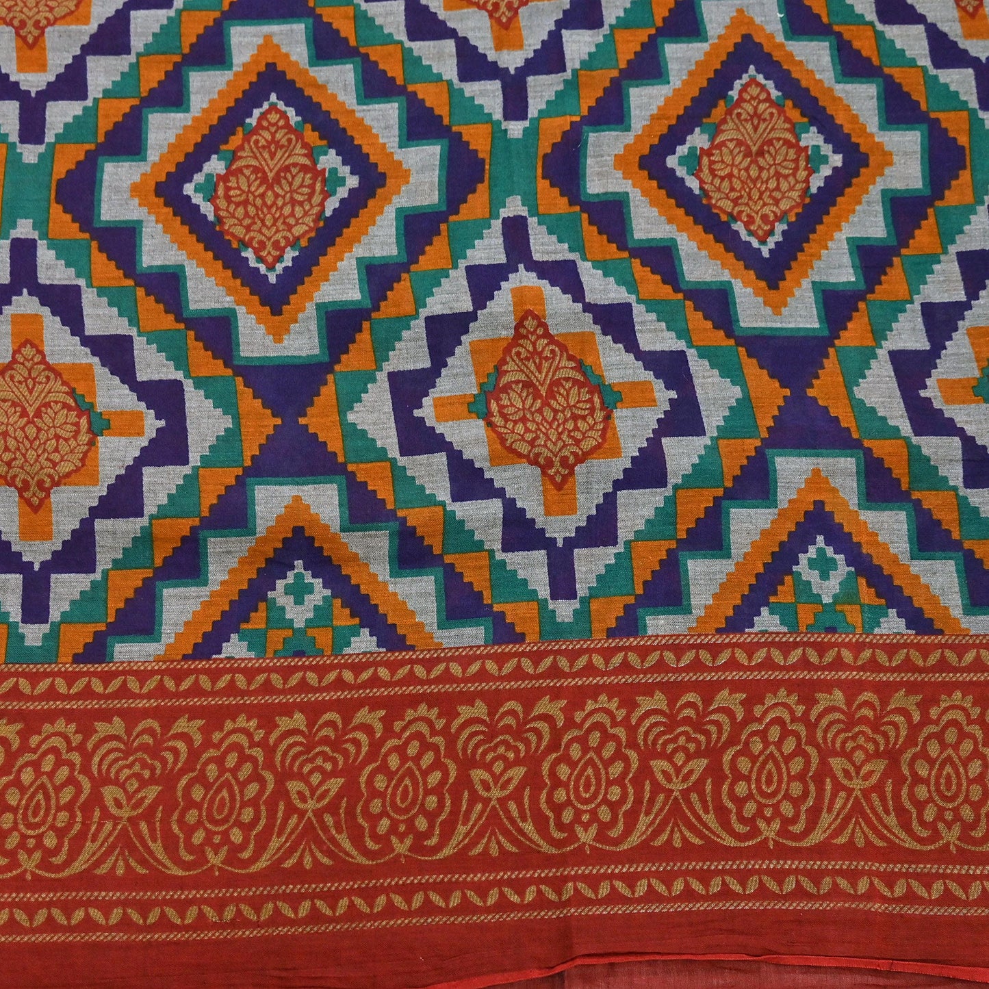 Indian Vintage Sari Red & Multi Printed 100% Pure Cotton Sarees Craft Fabric 5Yd Sewing Sarong Wrap Boho Floral Dress Making Crafting Soft