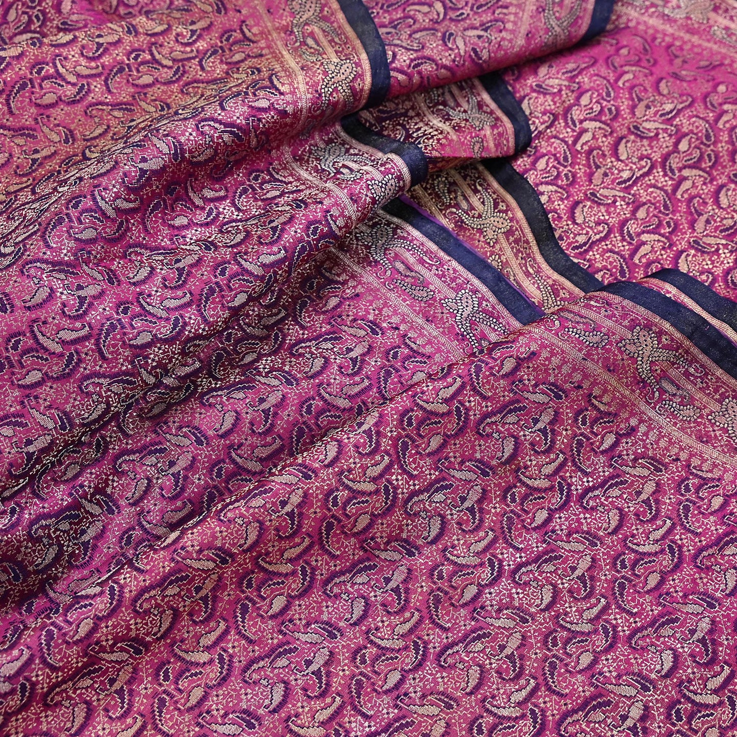 Indian Vintage Sari Purple Heavy Pure Satin Silk Woven Banarasi Tanchoi Saree 5Yd Ethnic Craft Fabric Upcycle Bridal Heavy Sarees