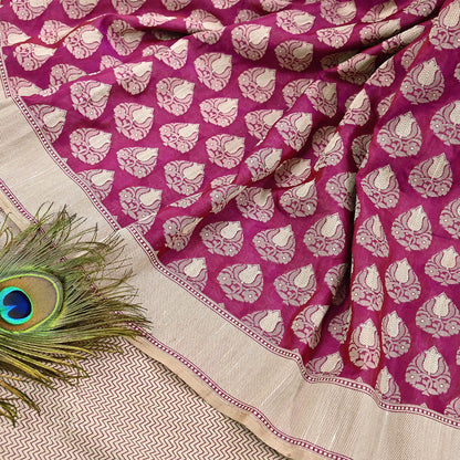 Indian Vintage Heavy Sari Purple & pink Hand Woven Sarees 100% Pure Silk Zari 5Yd Floral with Blouse fabric