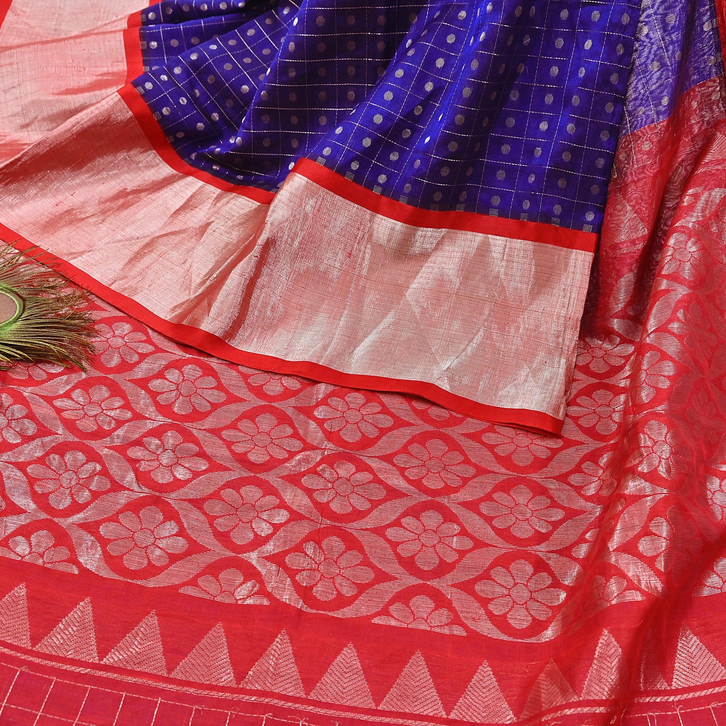 Indian Vintage Heavy Kanjivaram Saree 100% Pure Silk Sari Metallic Zari 5Yd Floral Crafting Dress making Ethnic Floral Fringes