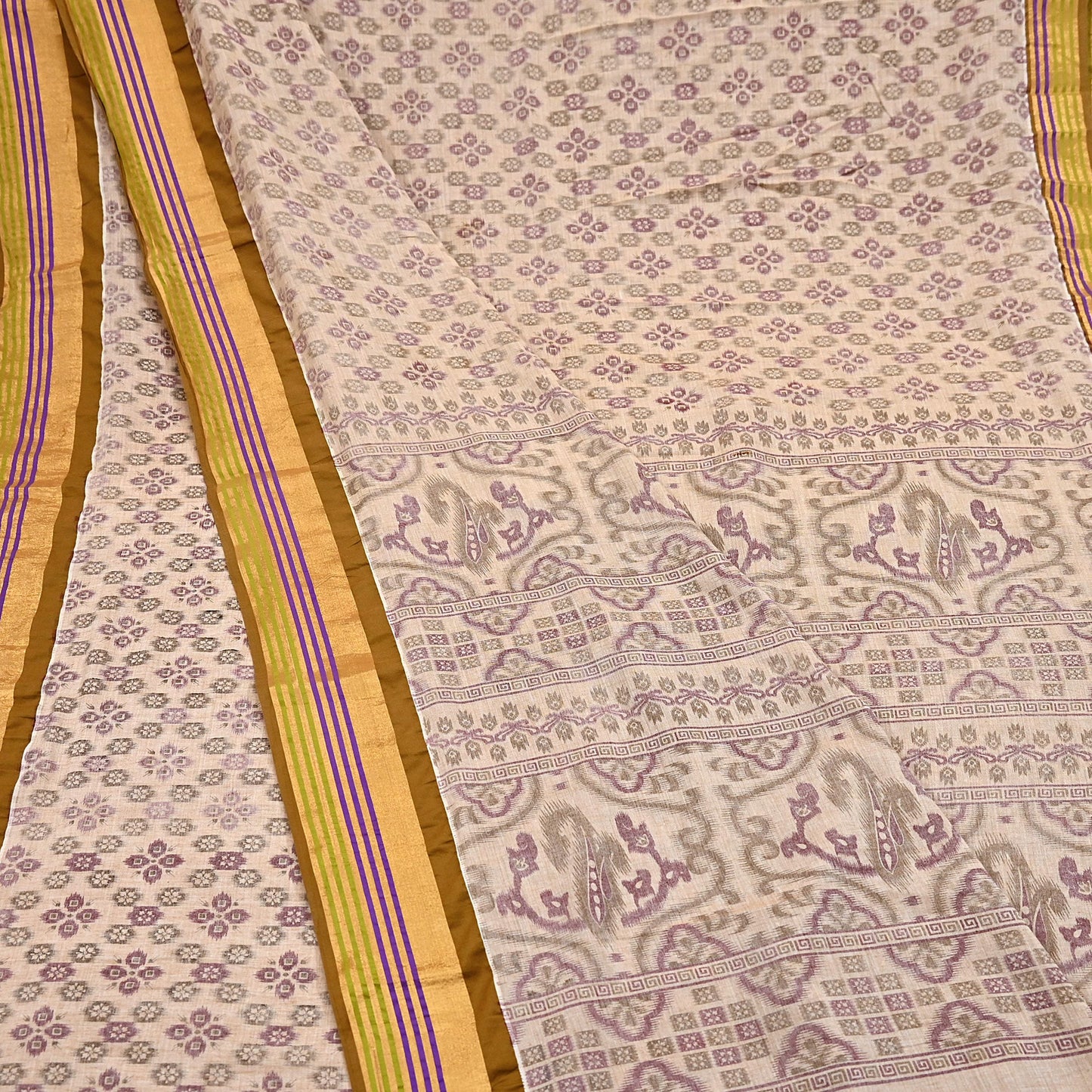 Indian Vintage Sari Beige Printed Pure Cotton Sarees Craft Fabric 5Yd Soft Sewing Sarong Wrap Boho Floral Quilting Dress making zari border