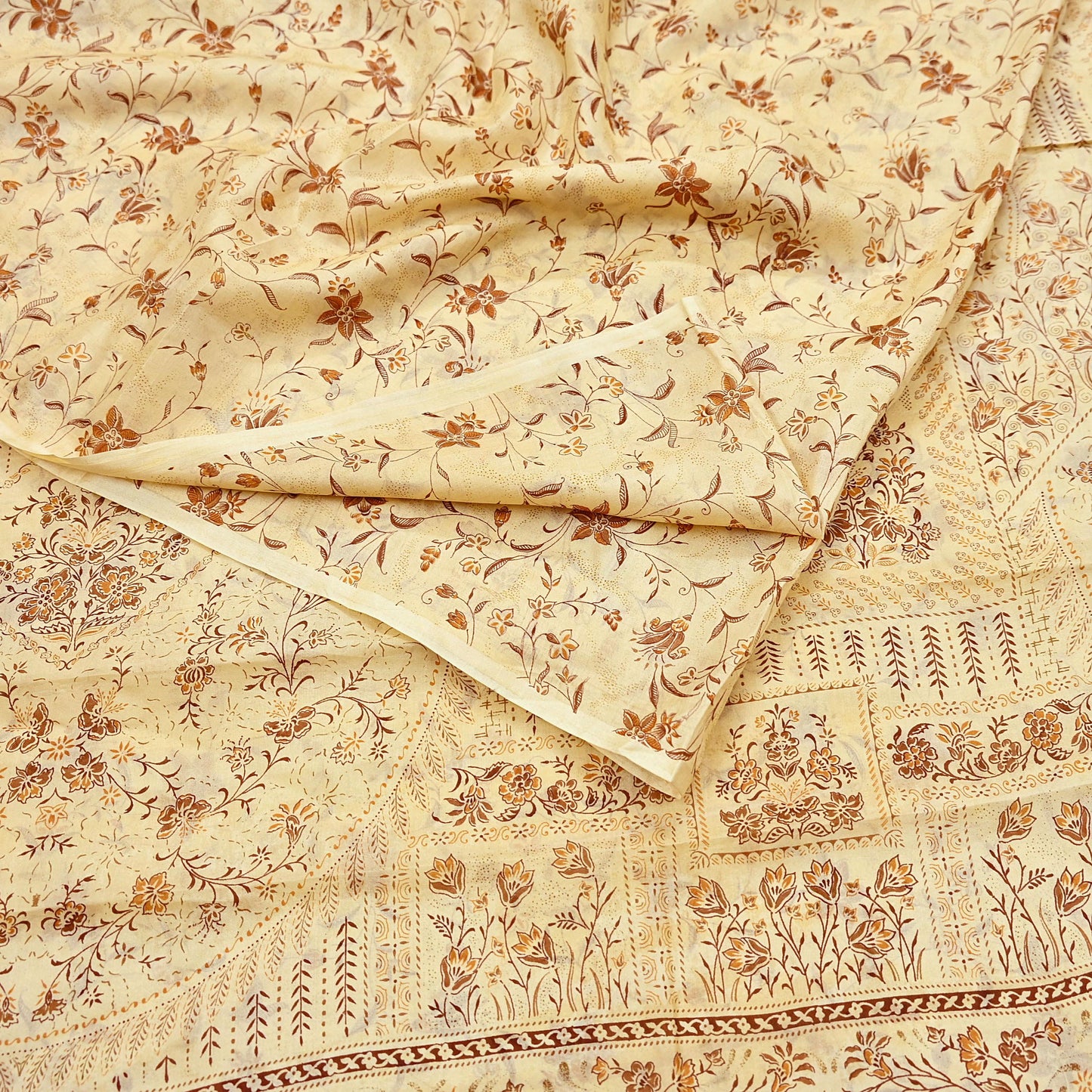Indian Vintage Sari Ivory Pure Silk Printed Saree 5yd Sewing Paisley Craft Fabric DressMaking Soft Used Upcycled