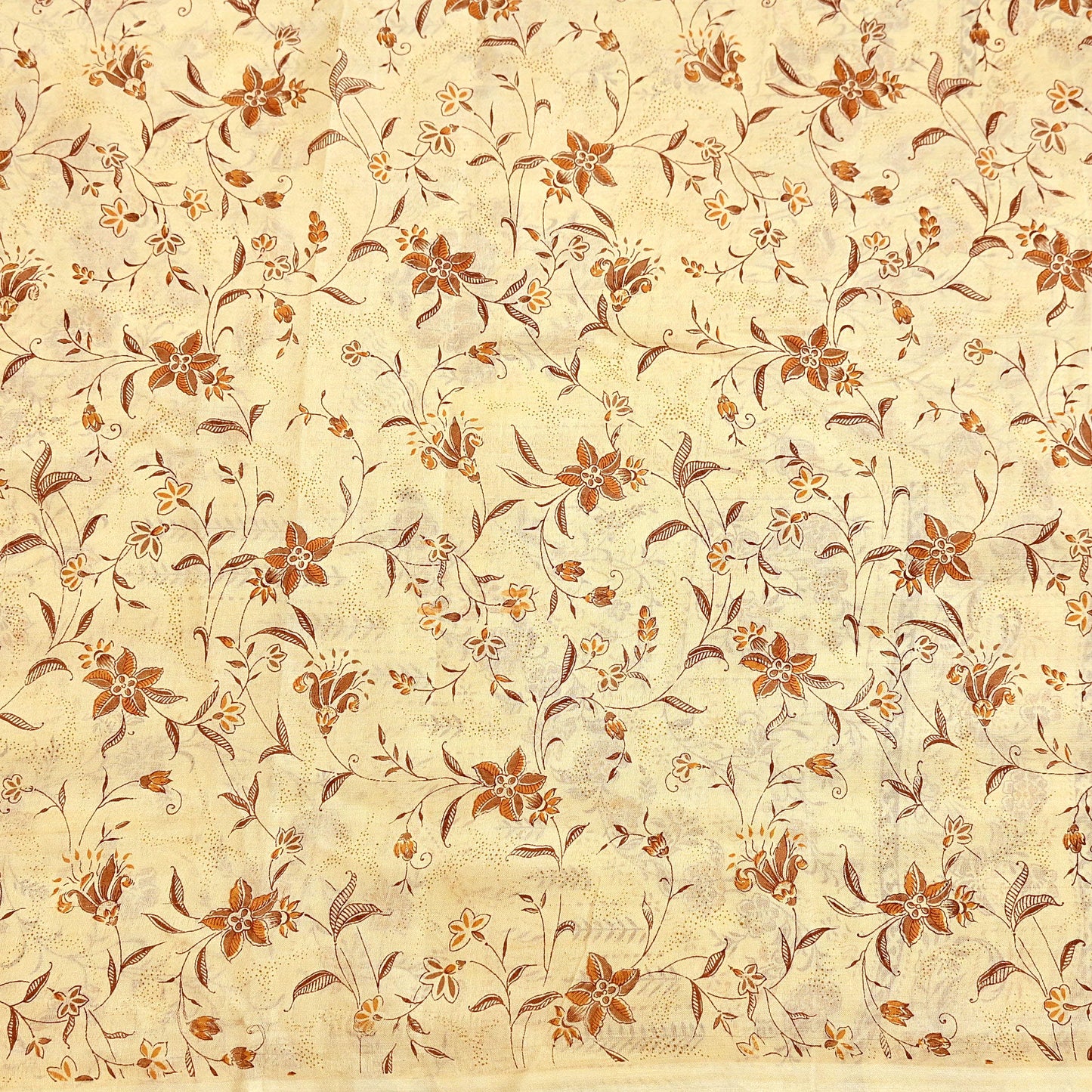 Indian Vintage Sari Ivory Pure Silk Printed Saree 5yd Sewing Paisley Craft Fabric DressMaking Soft Used Upcycled