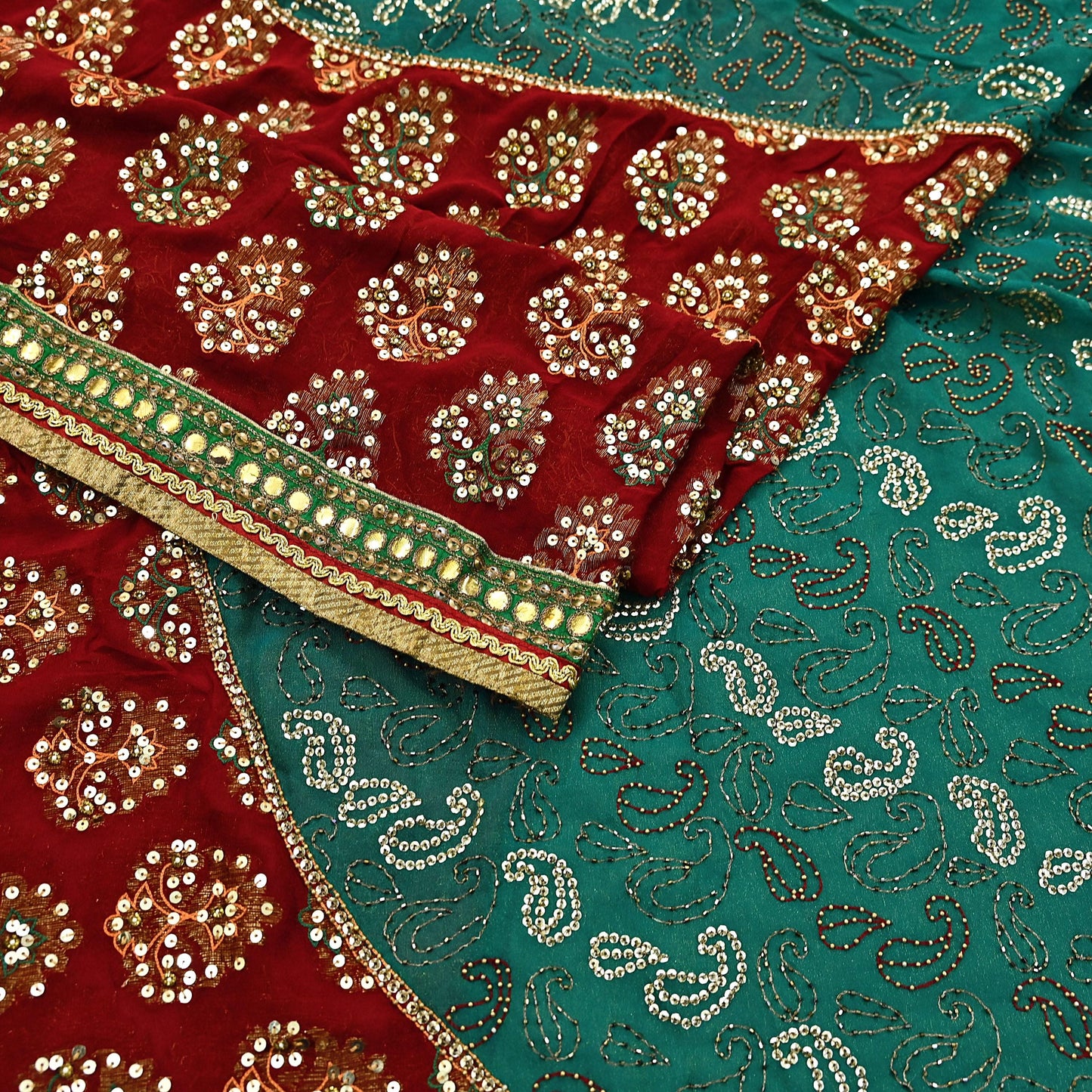 Indian Vintage Heavy Green & Red Saree Georgette Embroidered Sari Craft Fabric 5Yd Sewing Soft Ethnic Zari Dress Making wedding Sari