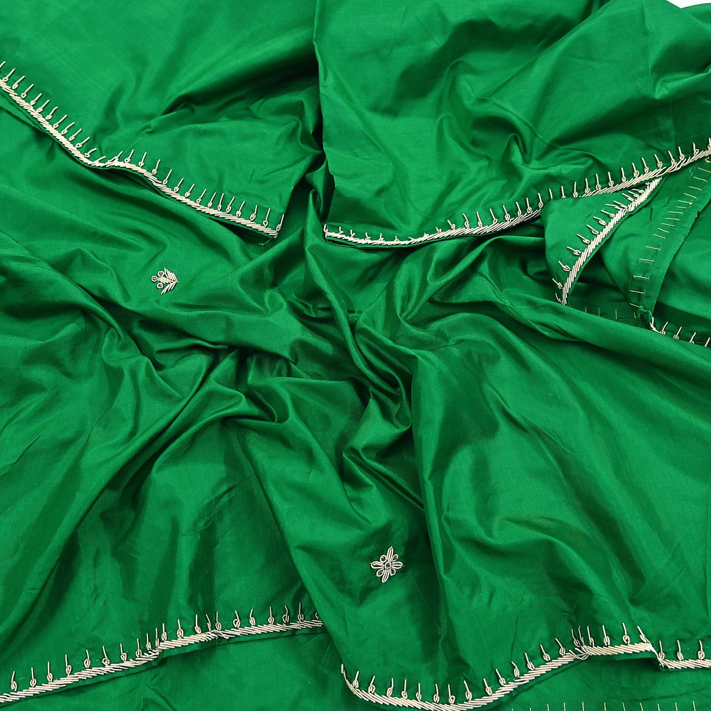 Indian Vintage Dupatta Green Pure Silk Long Stole Hand Embroidered Scarves Floral Design Stole Veil Wrap Zardozi/ dabka