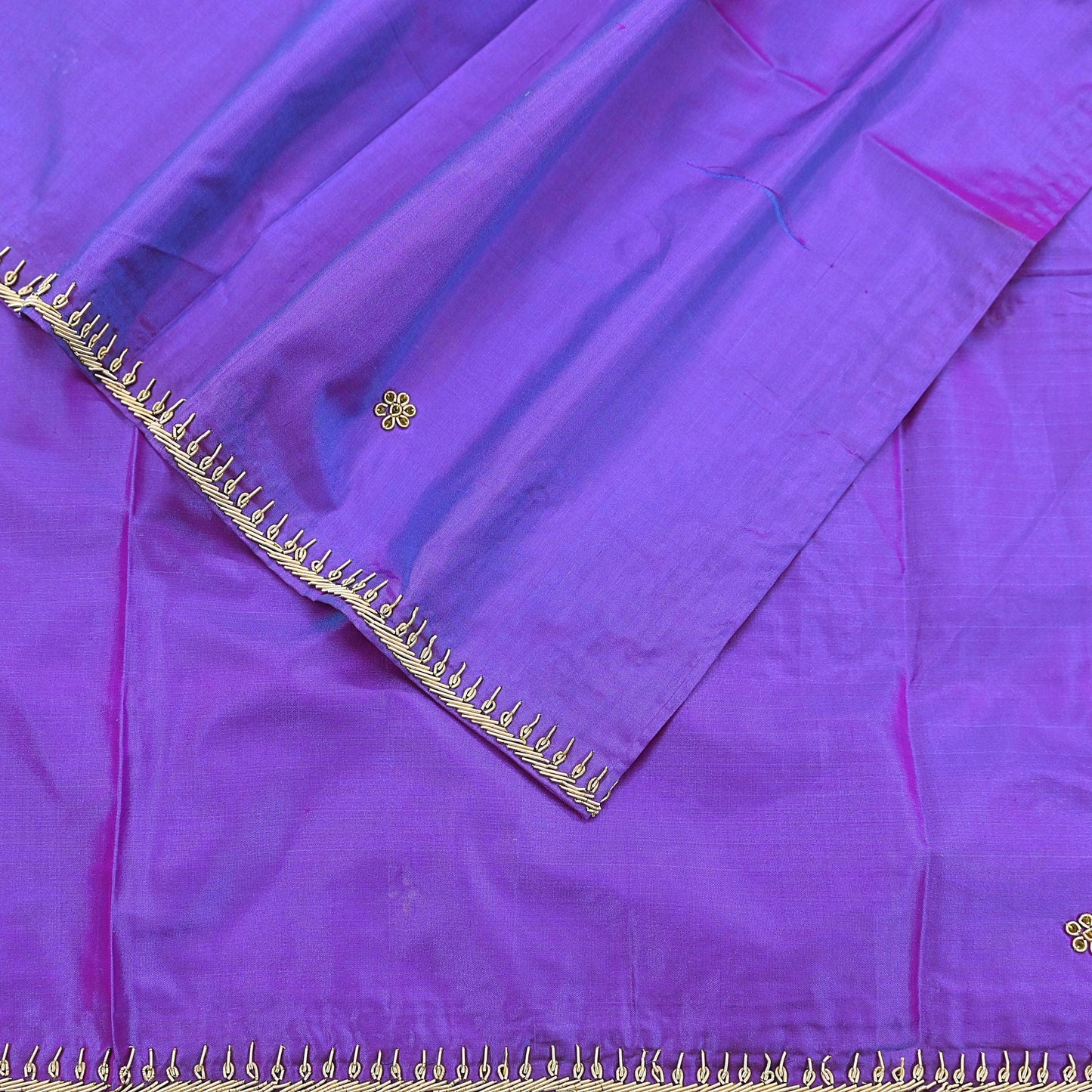 Indian Vintage Dupatta Purple Pure Silk Long Stole Hand Embroidered Scarves Floral Design Stole Veil Wrap Zardozi/ dabka