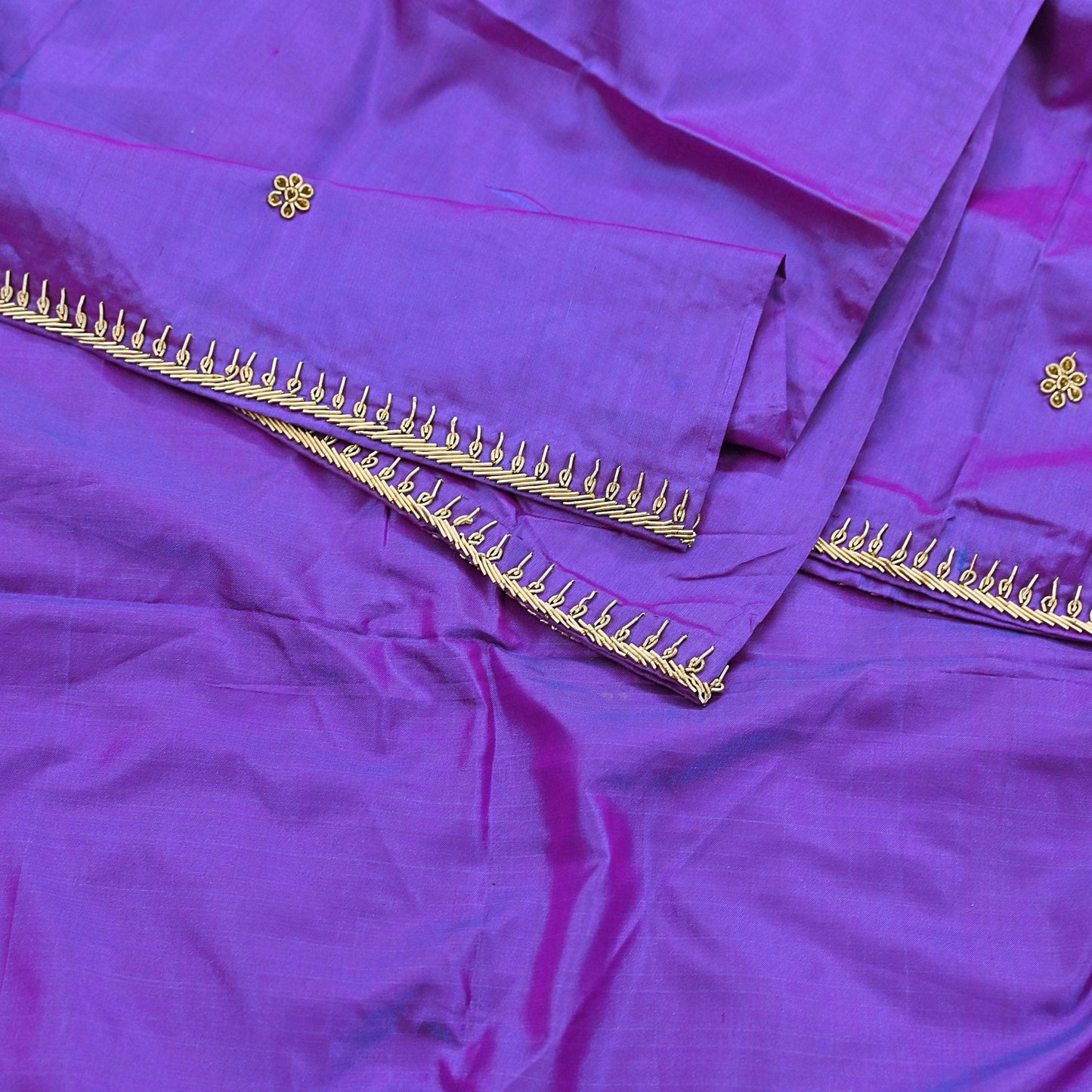 Indian Vintage Dupatta Purple Pure Silk Long Stole Hand Embroidered Scarves Floral Design Stole Veil Wrap Zardozi/ dabka