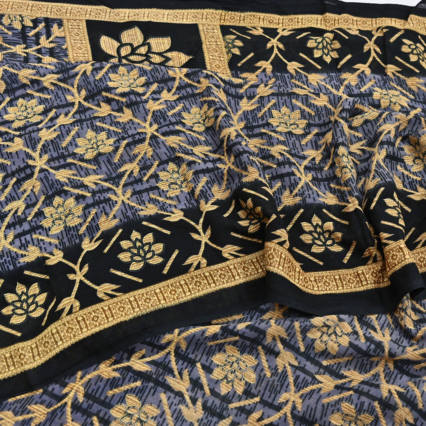 Indian Vintage Sari Black & Purple Pure Cotton Printed Sarees Craft Fabric Soft 5Yd Sarong Wrap Boho Fabric Kimono Quilting Crafting Upcycle