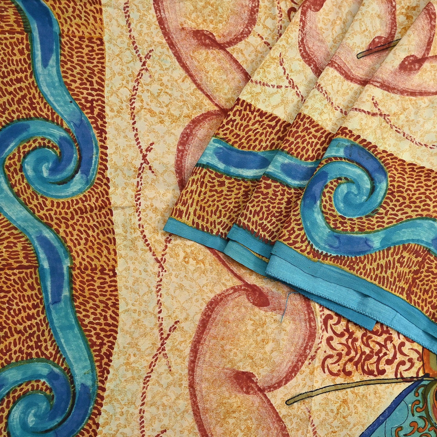 Indian Vintage Beige Pure Crepe Silk Saree Floral Block Print 5 Yards Soft Sewing Fabric for Dressmaking, Quilting, Crafting