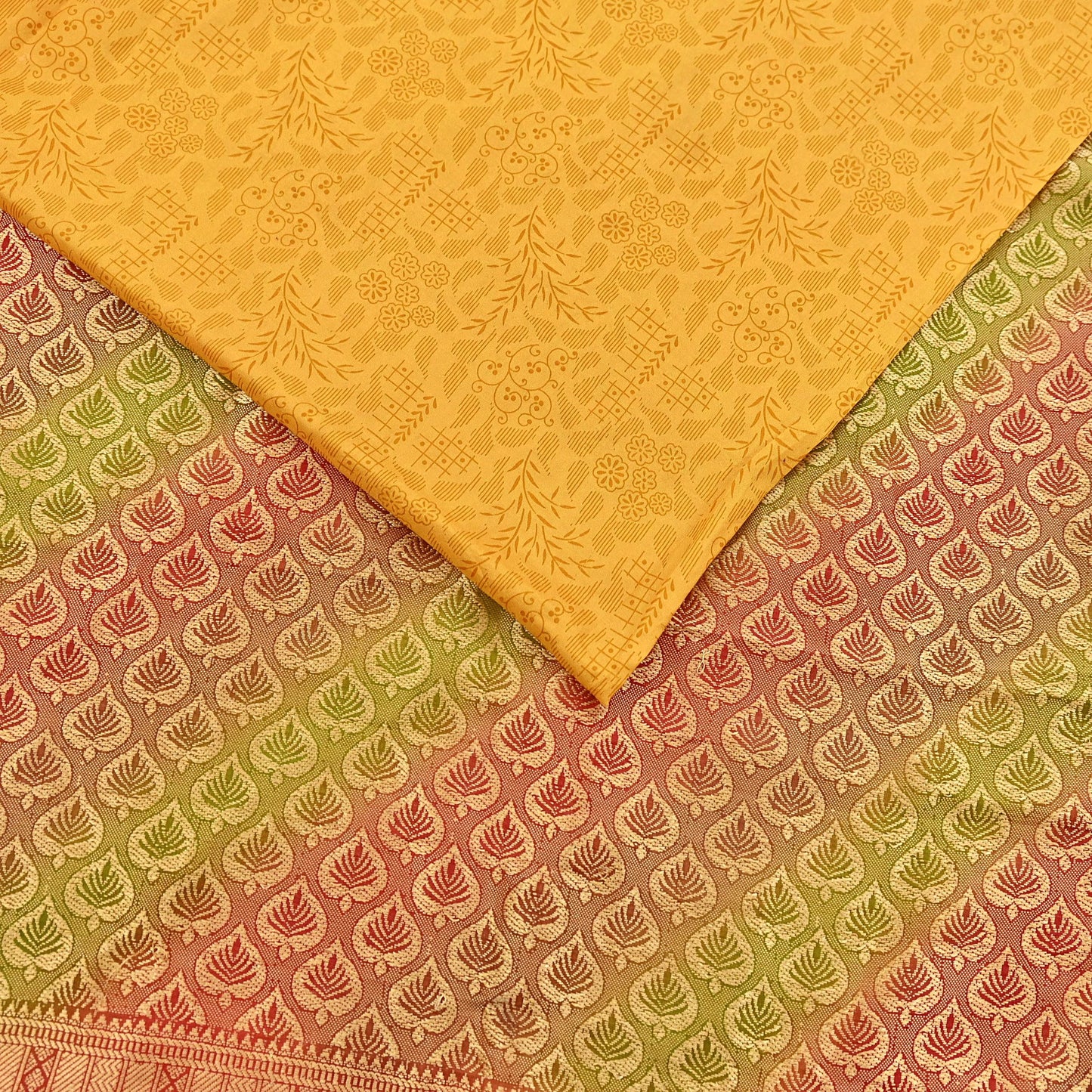 Indian Vintage Sari Yellow 100% Pure Silk Printed Sarees 5yd Sewing Craft Fabric Dress Making Soft Woven Border Upcycle Quilting