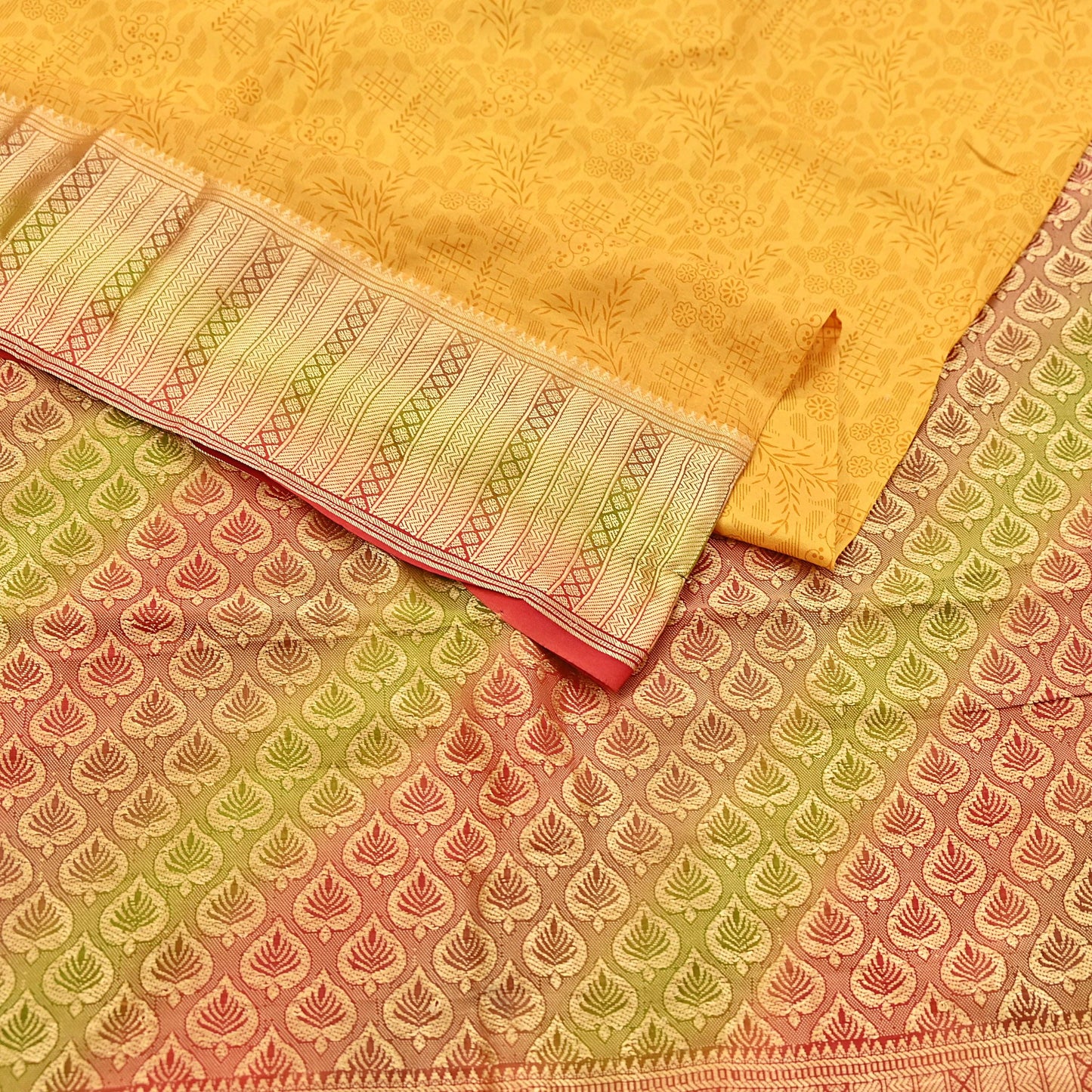 Indian Vintage Sari Yellow 100% Pure Silk Printed Sarees 5yd Sewing Craft Fabric Dress Making Soft Woven Border Upcycle Quilting