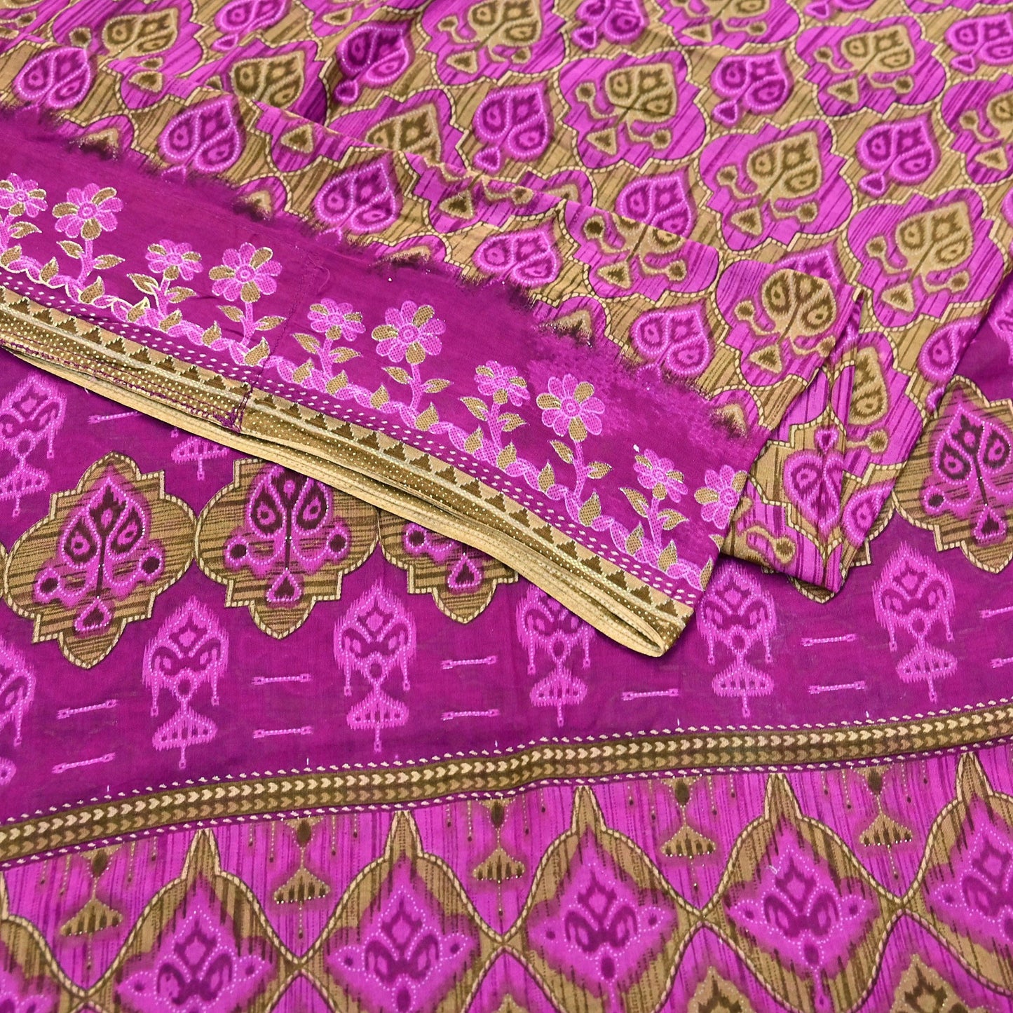 Indian Vintage Sari Green & Purple Pure Cotton Printed Sarees Craft Fabric Soft 5Yd Sarong Wrap Boho Fabric Kimono Quilting Crafting Upcycle