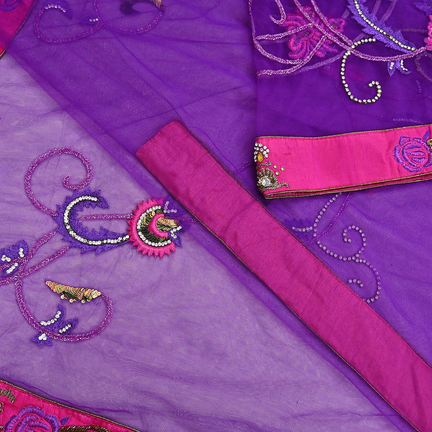 Indian Vintage Heavy Sari Purple Net/Mesh Hand Embroidered Sarees Craft Fabric 5Yd Sewing Soft Zardozi Wedding sarees