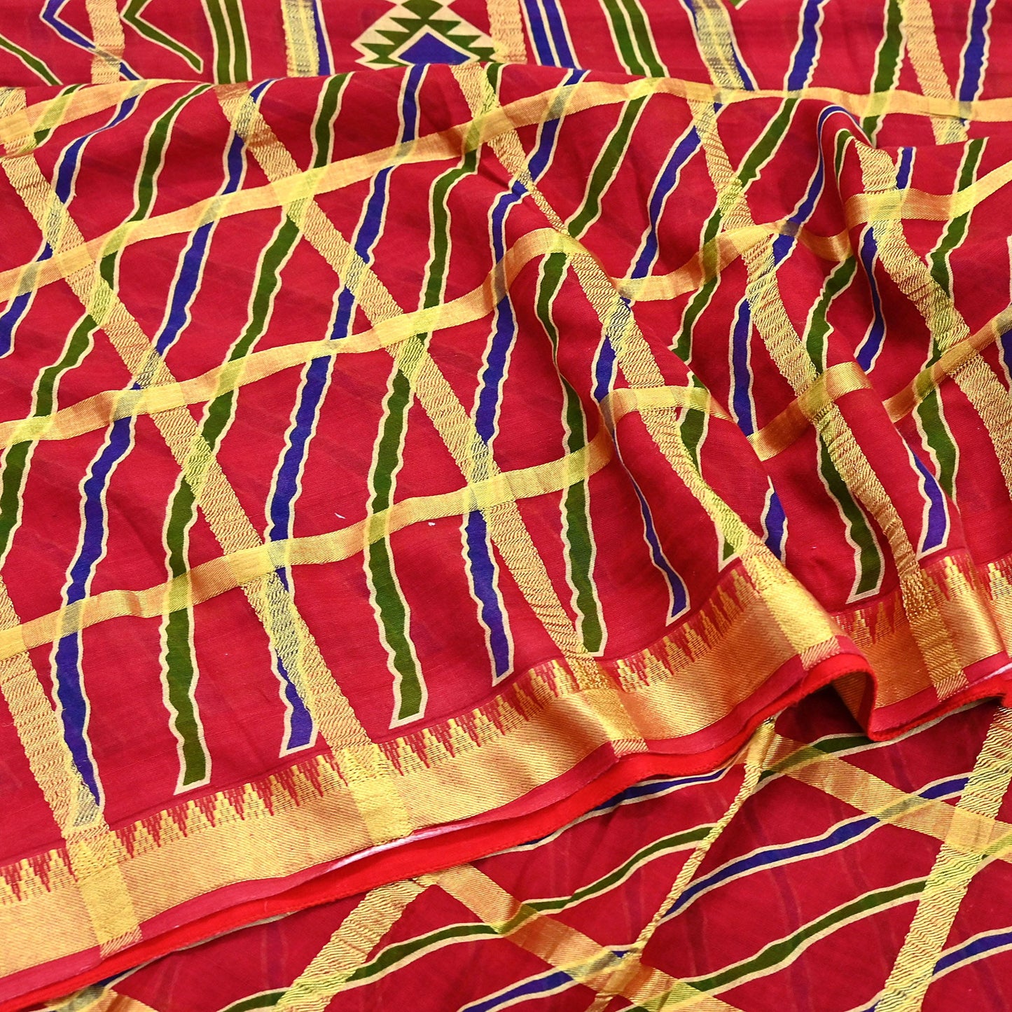 Indian Vintage Sari red Printed Pure Cotton Sarees Craft Fabric 5Yd Soft Sewing Sarong Wrap Boho Floral Quilting Dress making