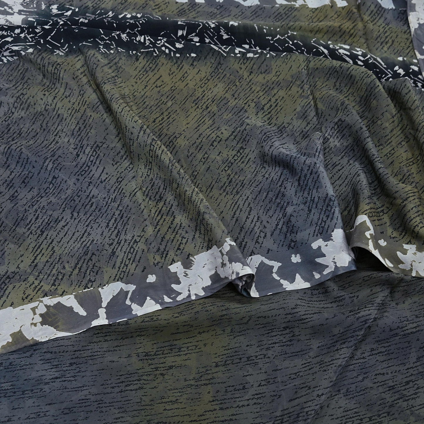 Indian Vintage Sari Pure Crepe Silk Printed Saree 5yard Sewing Quilting Floral Soft Craft Fabric Wrap