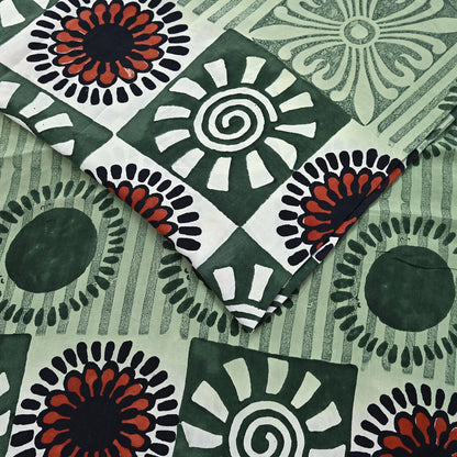 Indian Vintage Sari Green Pure Crepe Silk Printed Saree 5yard Sewing Quilting Floral Soft Craft Fabric Wrap