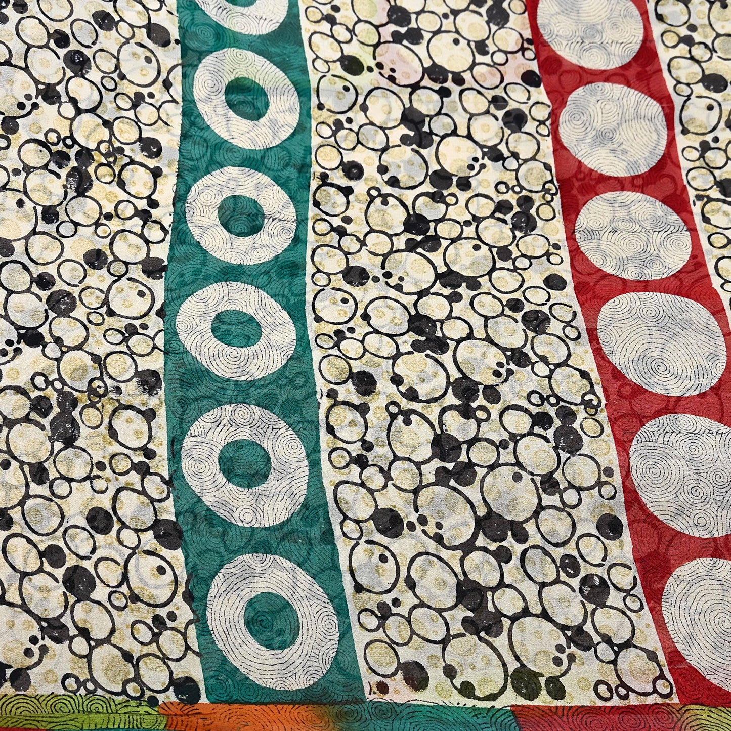 Indian Vintage Sari Ivory & Black Pure Georgette Silk Printed Sarees 6Yd Craft Fabric Sewing Quilting Dress making Crafting Quilting Upcycle
