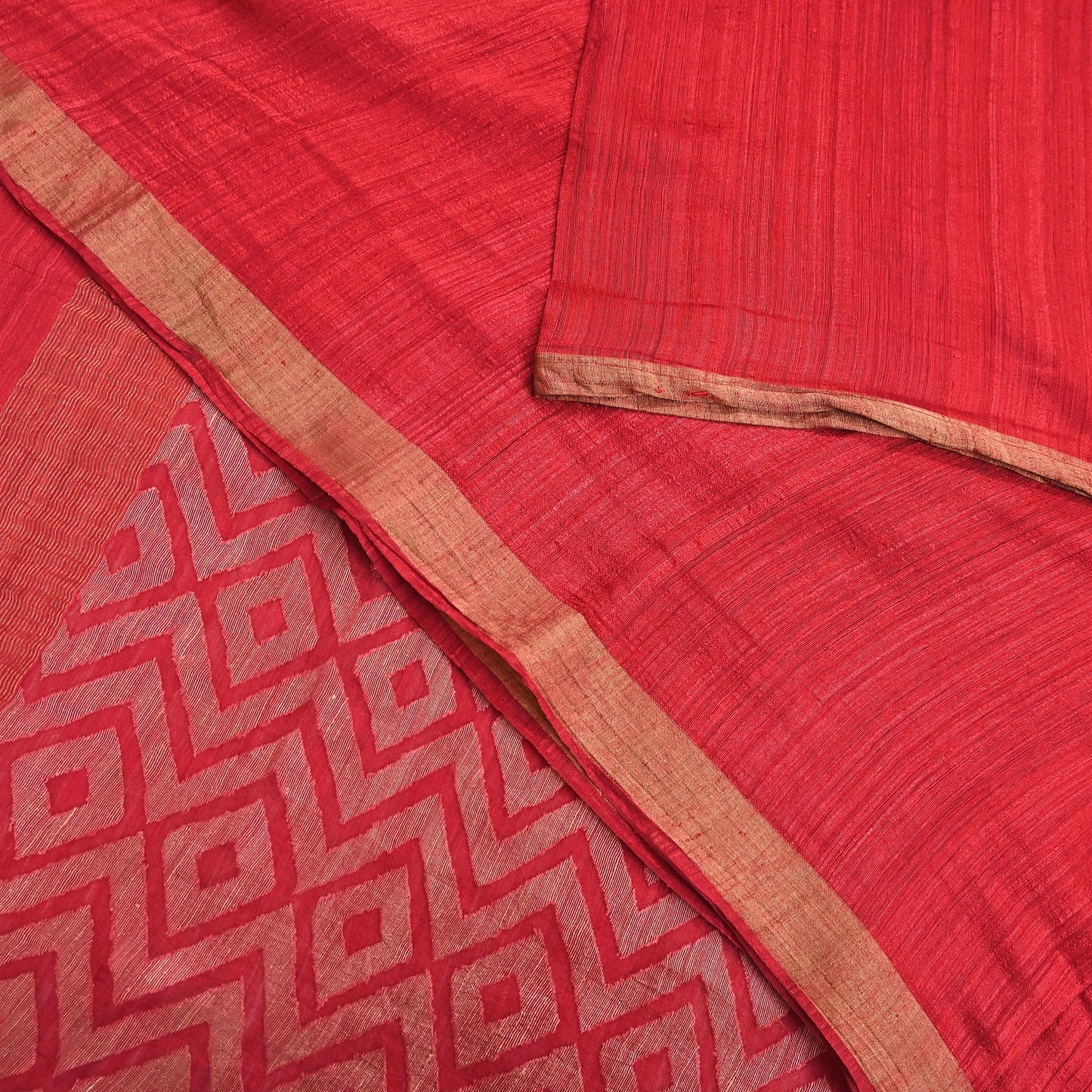 Indian Vintage Sari Red hand woven Sari Pure chanderi Silk Saree Craft Fabric 5Yd Floral Soft Zari Dress making For Crafting Quilting