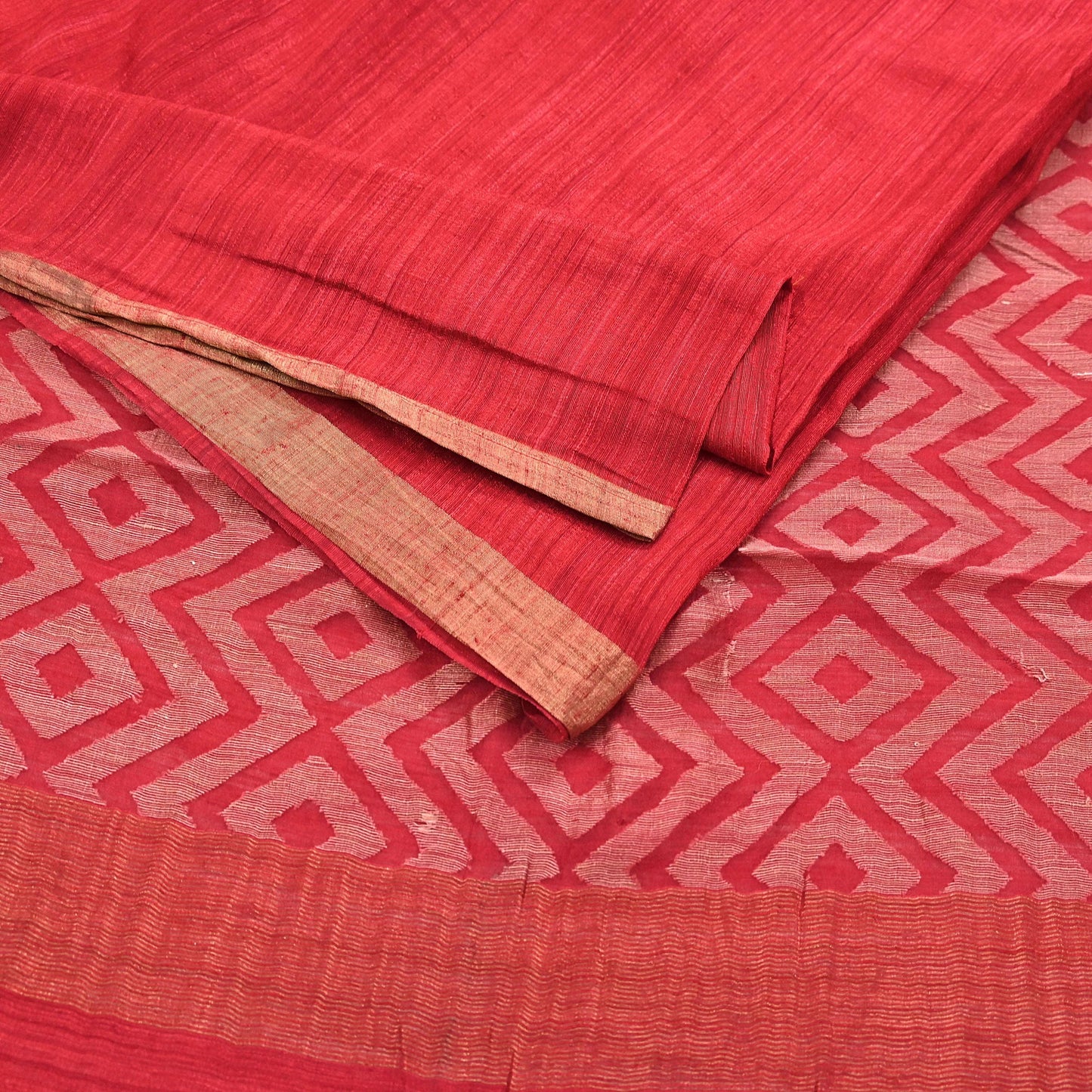 Indian Vintage Sari Red hand woven Sari Pure chanderi Silk Saree Craft Fabric 5Yd Floral Soft Zari Dress making For Crafting Quilting