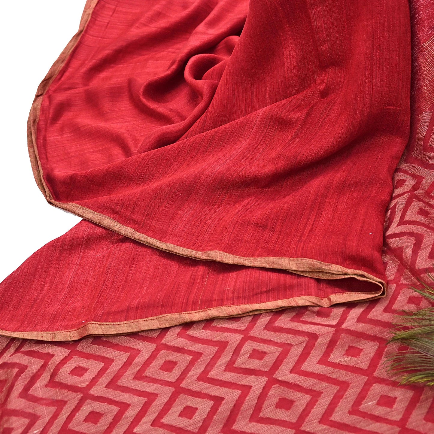 Indian Vintage Sari Red hand woven Sari Pure chanderi Silk Saree Craft Fabric 5Yd Floral Soft Zari Dress making For Crafting Quilting