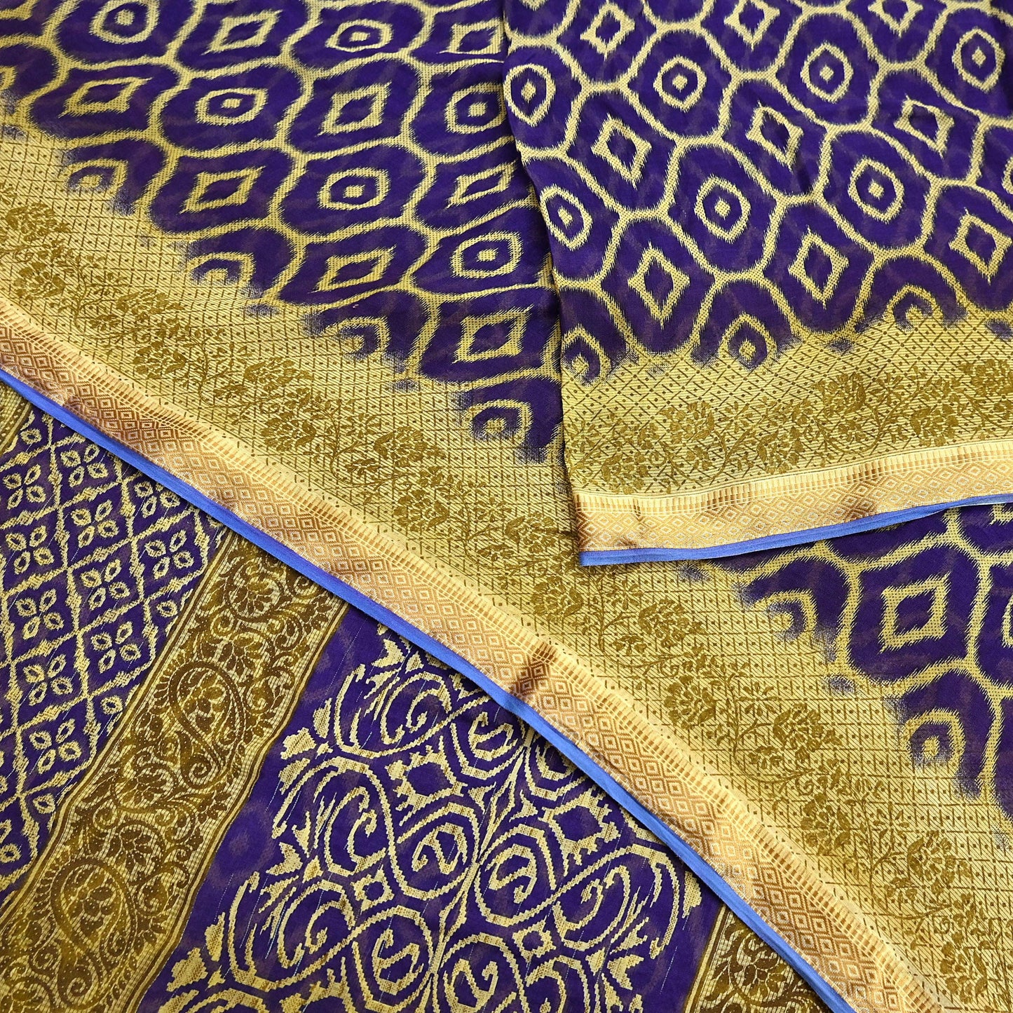 Indian Vintage Sari Blue & Beige Printed Pure Cotton Sarees Craft Fabric 5Yd Soft Sewing Sarong Wrap Boho Floral Quilting Dress making