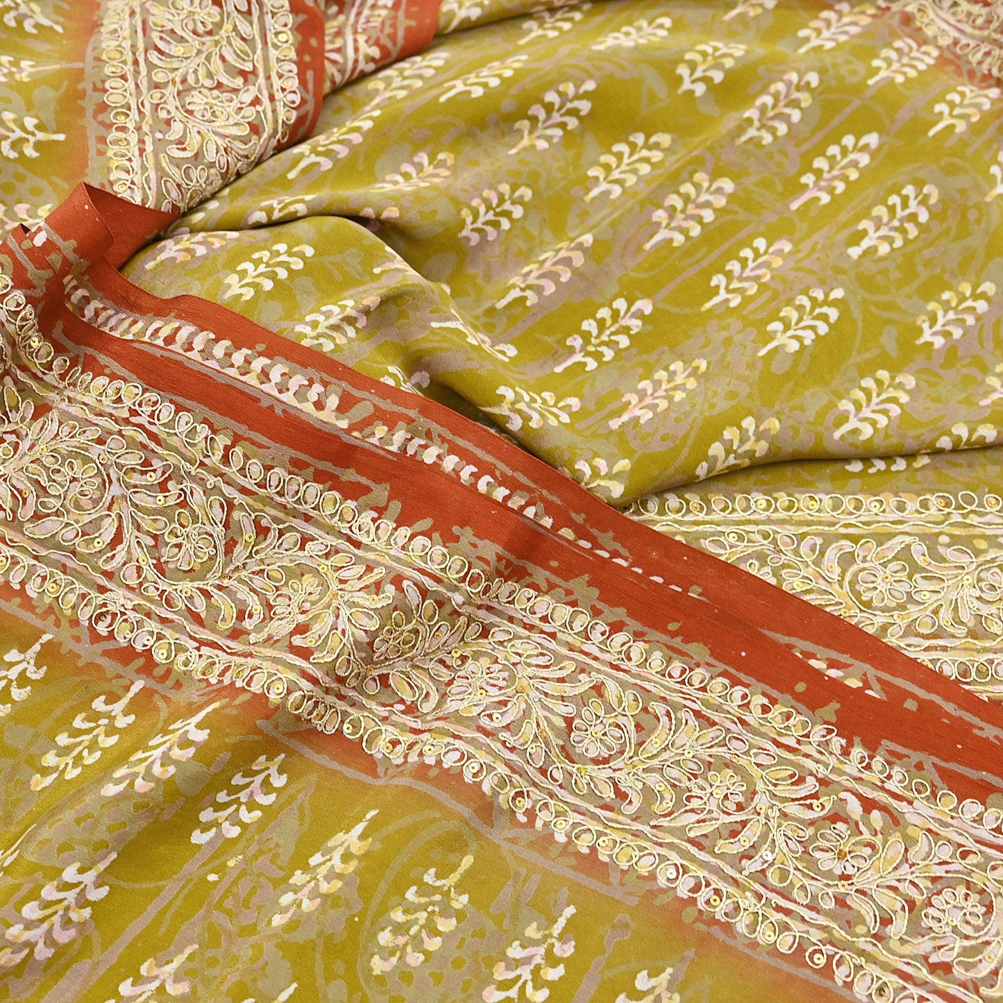 Indian Vintage Sari Green Pure Crepe Silk Hand Embroidered Saree 6yd Sewing Floral Craft Sequins Dress making Crafting Quilting