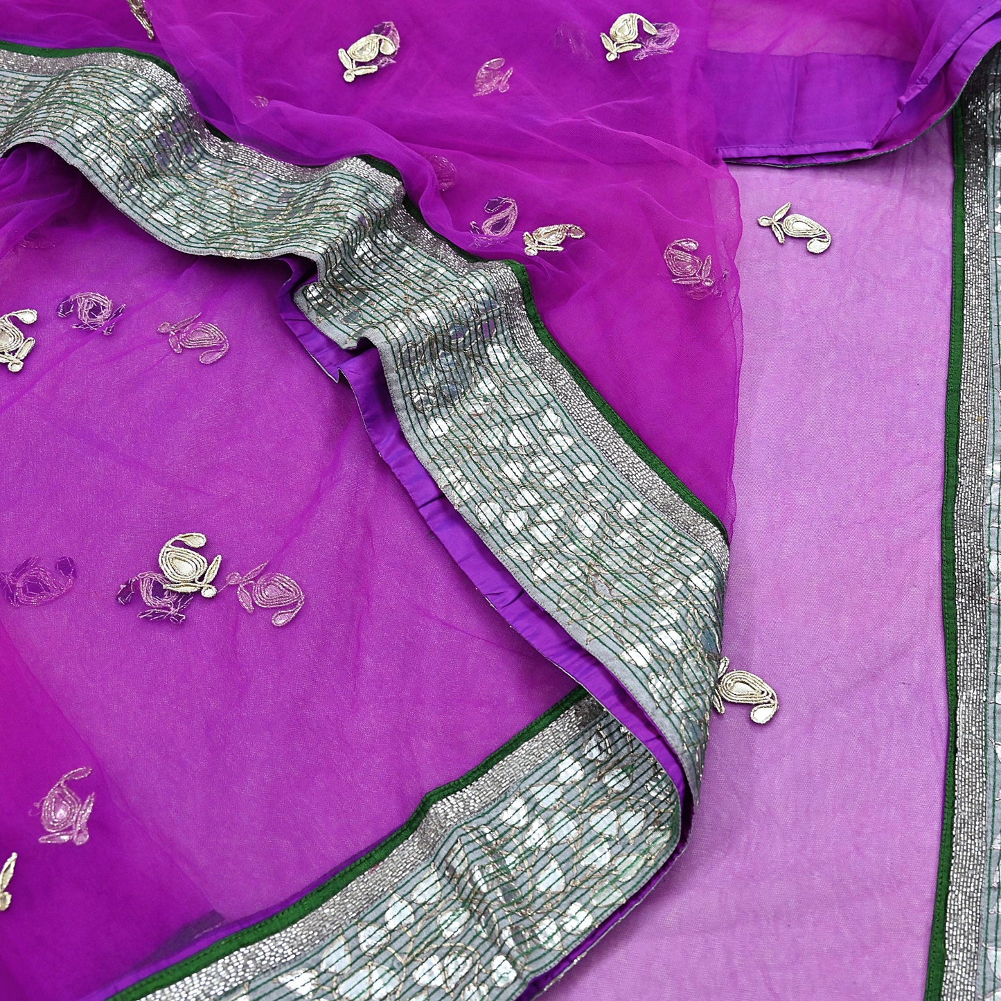 Indian Vintage Heavy Sari Purple Net/Mesh Hand Embroidered Sarees Craft Fabric 6Yd Sewing Soft Zardozi Wedding sarees With Blouse fabric