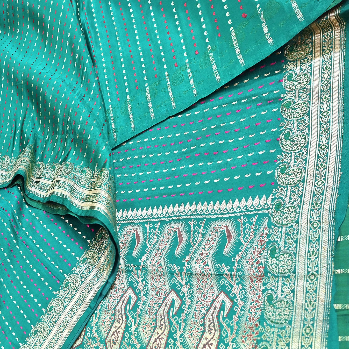 Indian Vintage Sari Green Heavy Pure Satin Silk Woven Banarasi Tanchoi Saree 5Yd Ethnic Craft Fabric Upcycle Bridal Heavy Sarees