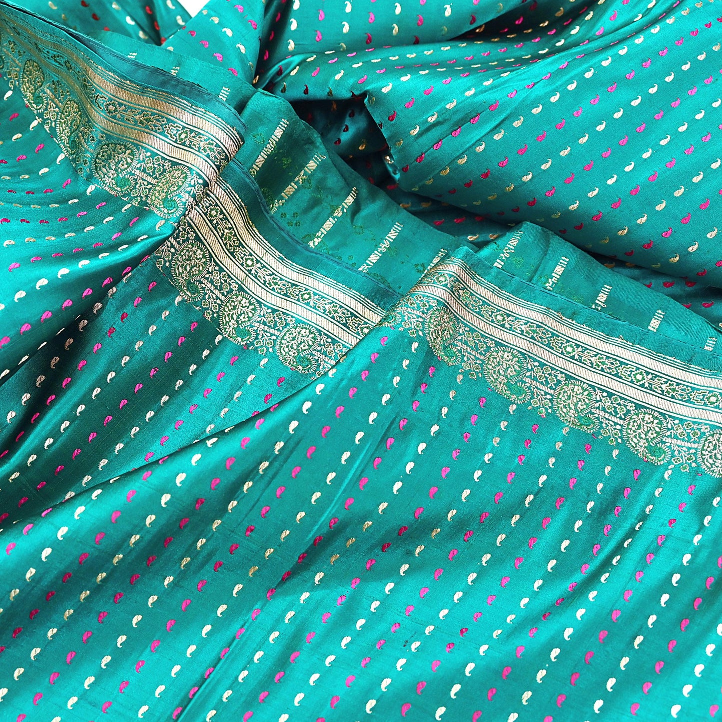 Indian Vintage Sari Green Heavy Pure Satin Silk Woven Banarasi Tanchoi Saree 5Yd Ethnic Craft Fabric Upcycle Bridal Heavy Sarees