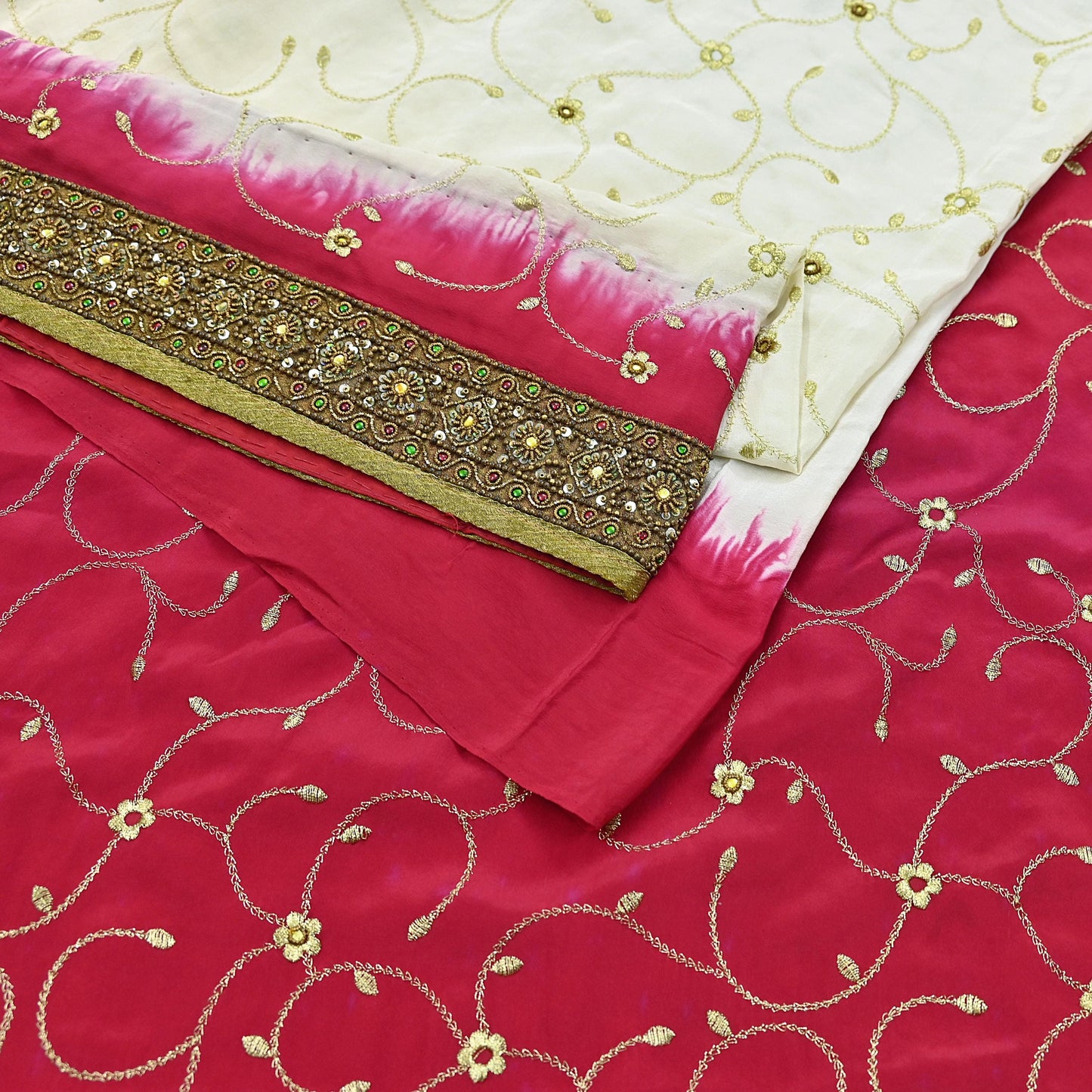 Indian Vintage Ivory & Red Saree Pure Crepe Silk Hand Embroidered Sari Craft Fabric 6Yd Sewing Soft Zari Dress making