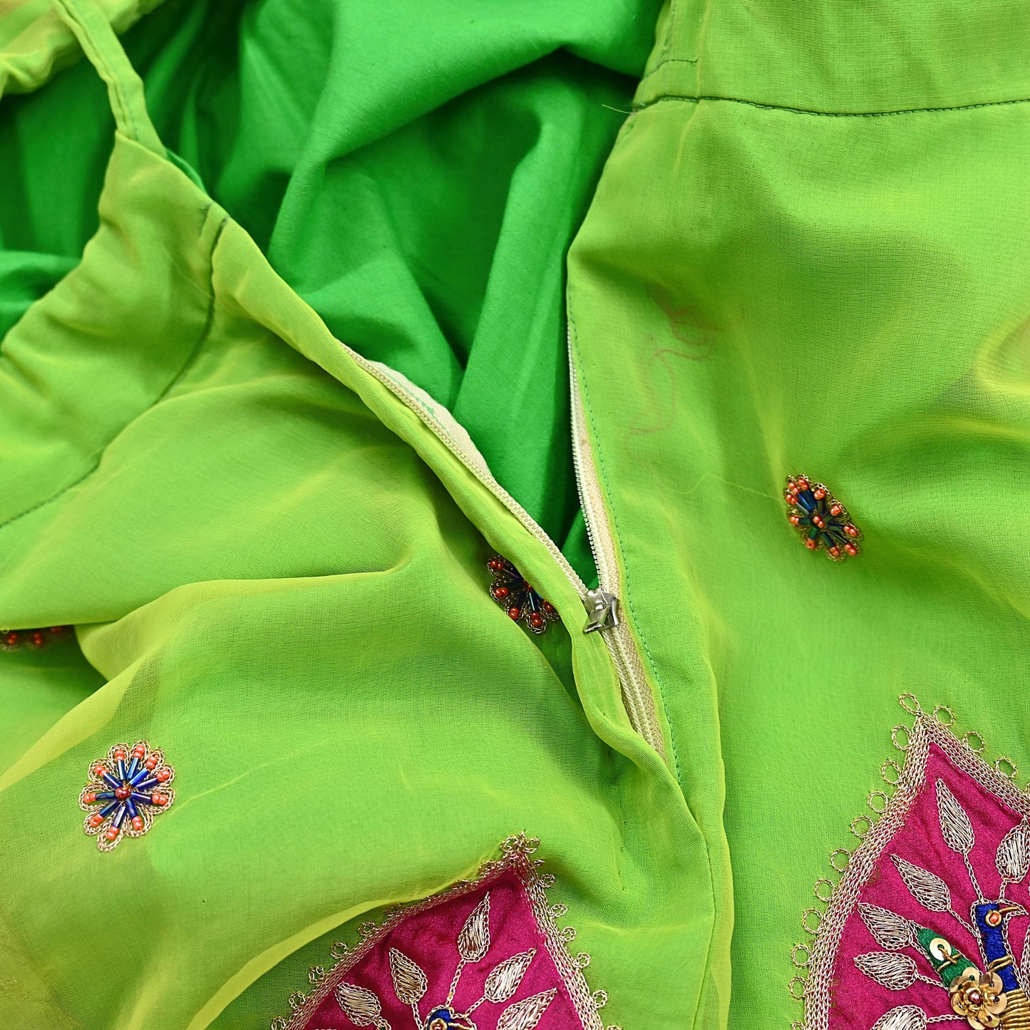 Indian Vintage American Georgette Hand Embroidered Rajputi Phoshak Lehenga/ Skirt Bridal Party Wear Peacock Design Zari
