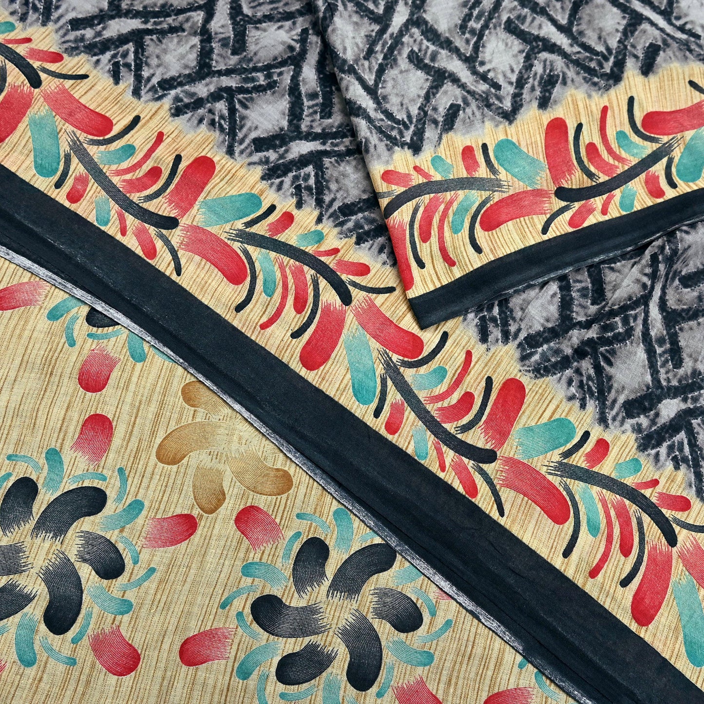 Indian Vintage Sari Gray & Black Printed 100% Pure Cotton Sarees Craft Fabric 5Yd Sewing Sarong Wrap Boho Floral Dress Making Crafting Soft