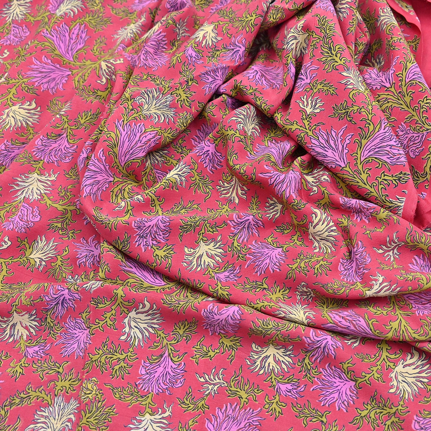 Indian Vintage Sari Pink Pure Crepe Silk Printed Saree 5yard Sewing Quilting Floral Soft Craft Fabric Wrap