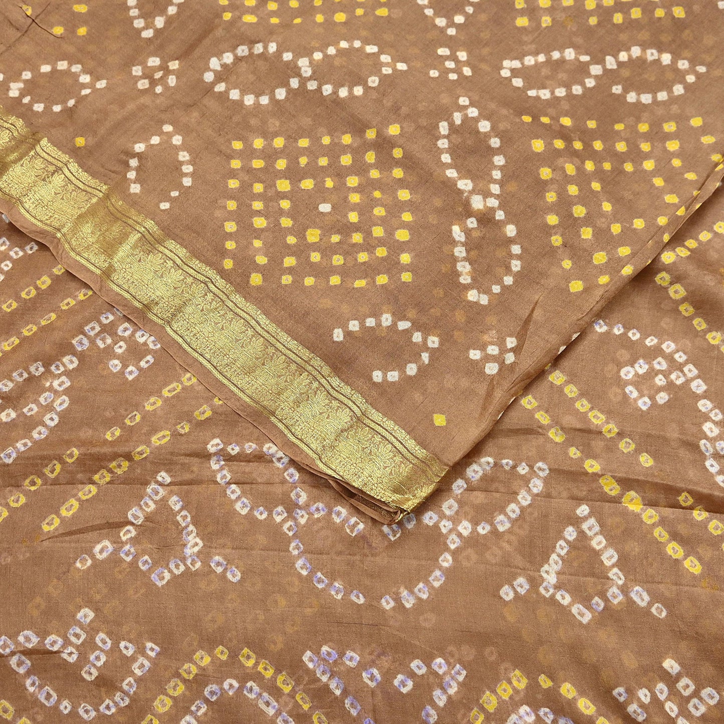 Indian Vintage Sari Beige Pure Silk Bandhani Printed Sarees Fabric 5yd Floral Sewing Traditional Culture Sari Ethnic Fabric Zari