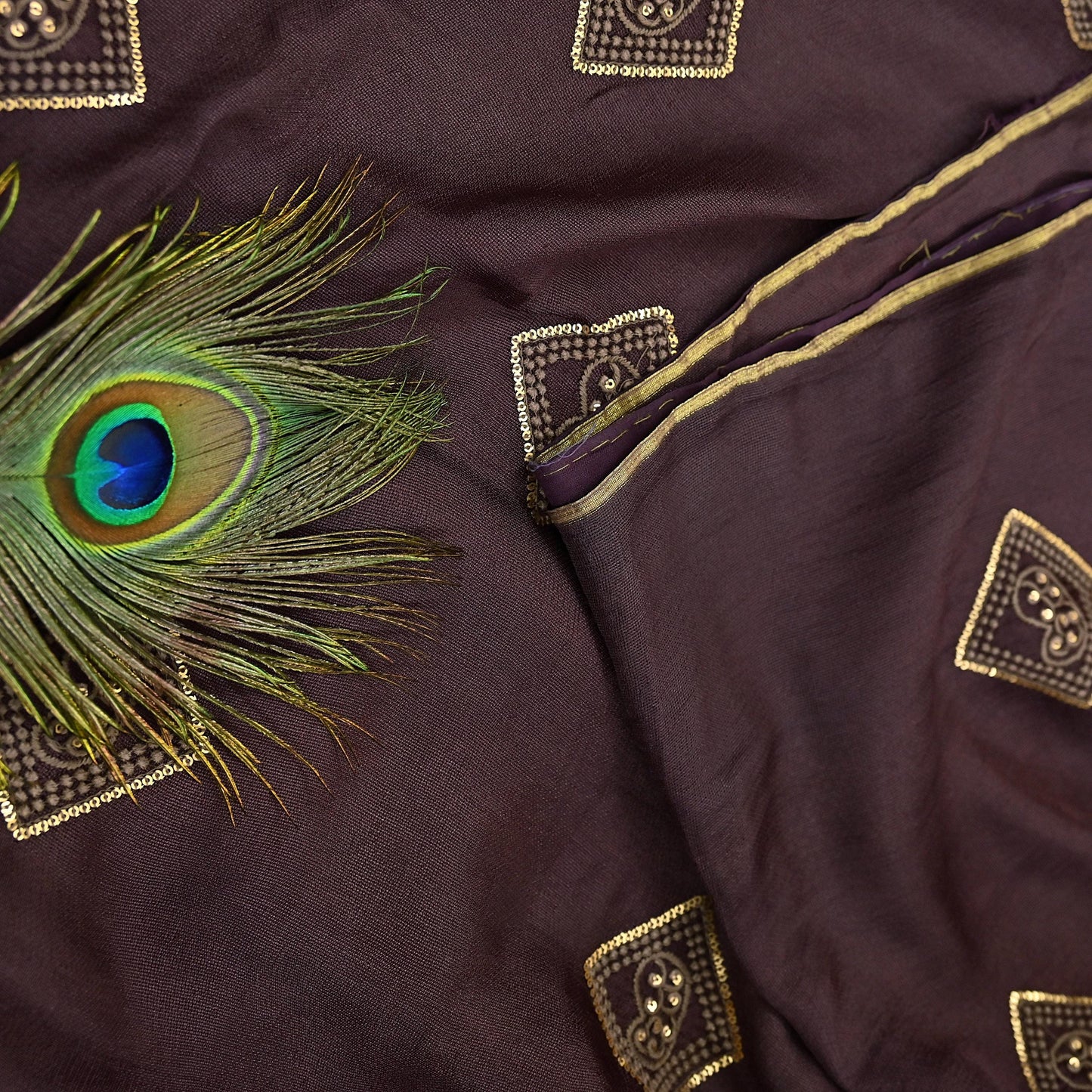 Indian Vintage Brown Saree Embroidered Cotton Blend Sari 6Yard Craft Fabric for Dressmaking, Quilting & Upcycling