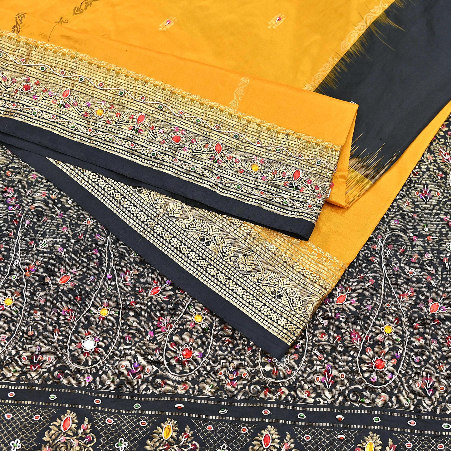 Indian Vintage Kanjivaram Saree Heavy Hand Embroidered Pure Silk Black & Yellow Bridal Fabric 5 Yards Dress Making Bollywood Sarees