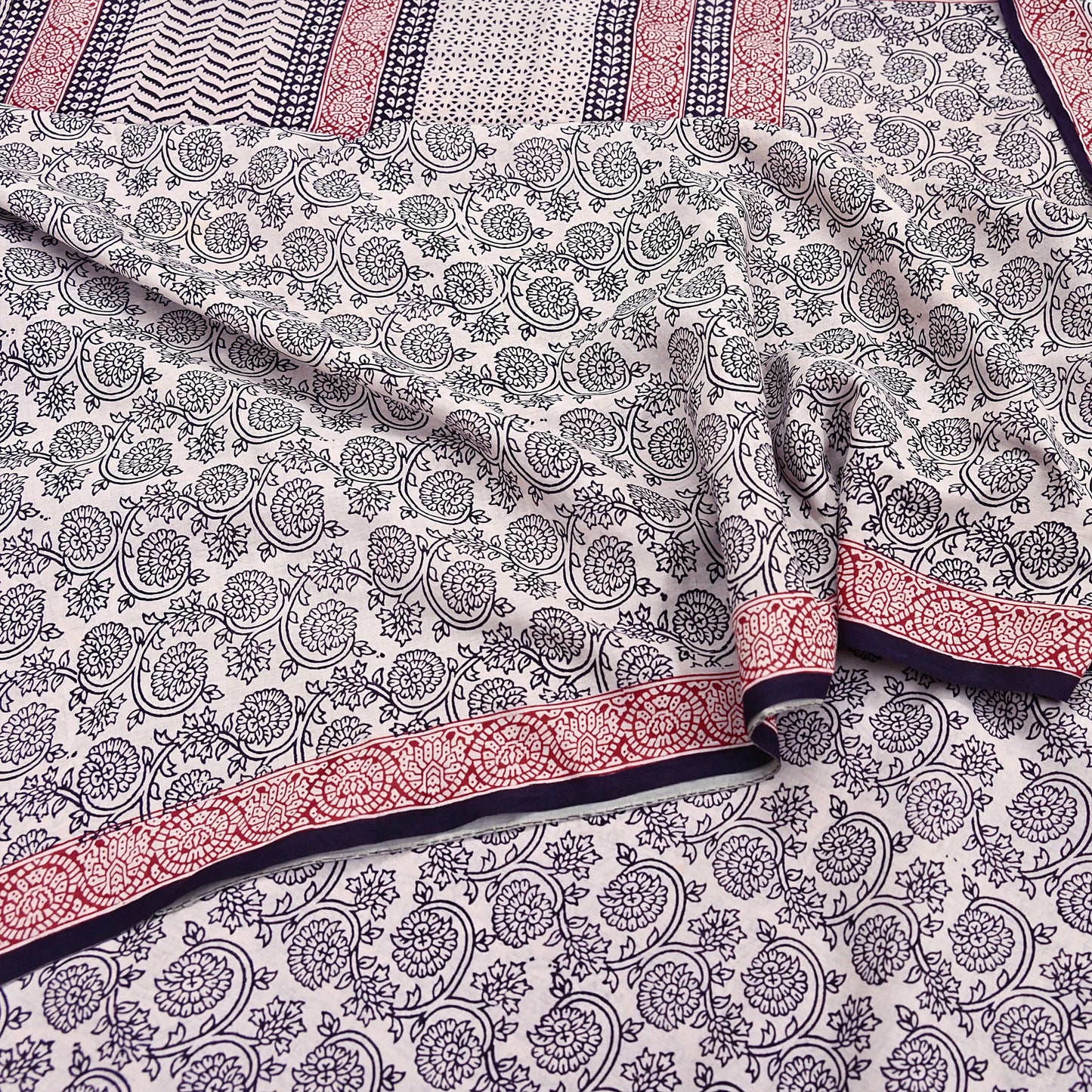 Indian Vintage Sari Cream & Black Pure Chanderi Cotton Hand Block Printed Sarees 5Yd Craft Fabric Soft Sewing Sarong Dress Making Quilting