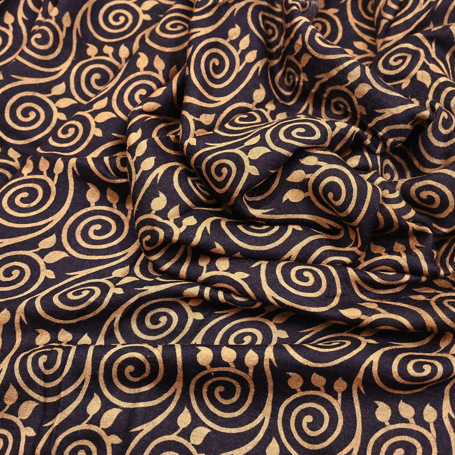 Indian Vintage Black & Beige Saree Pure Woolen Woven Printed Sari Warm Craft Fabric 6Yd Woven Border Dress making Crafting Dress Designing