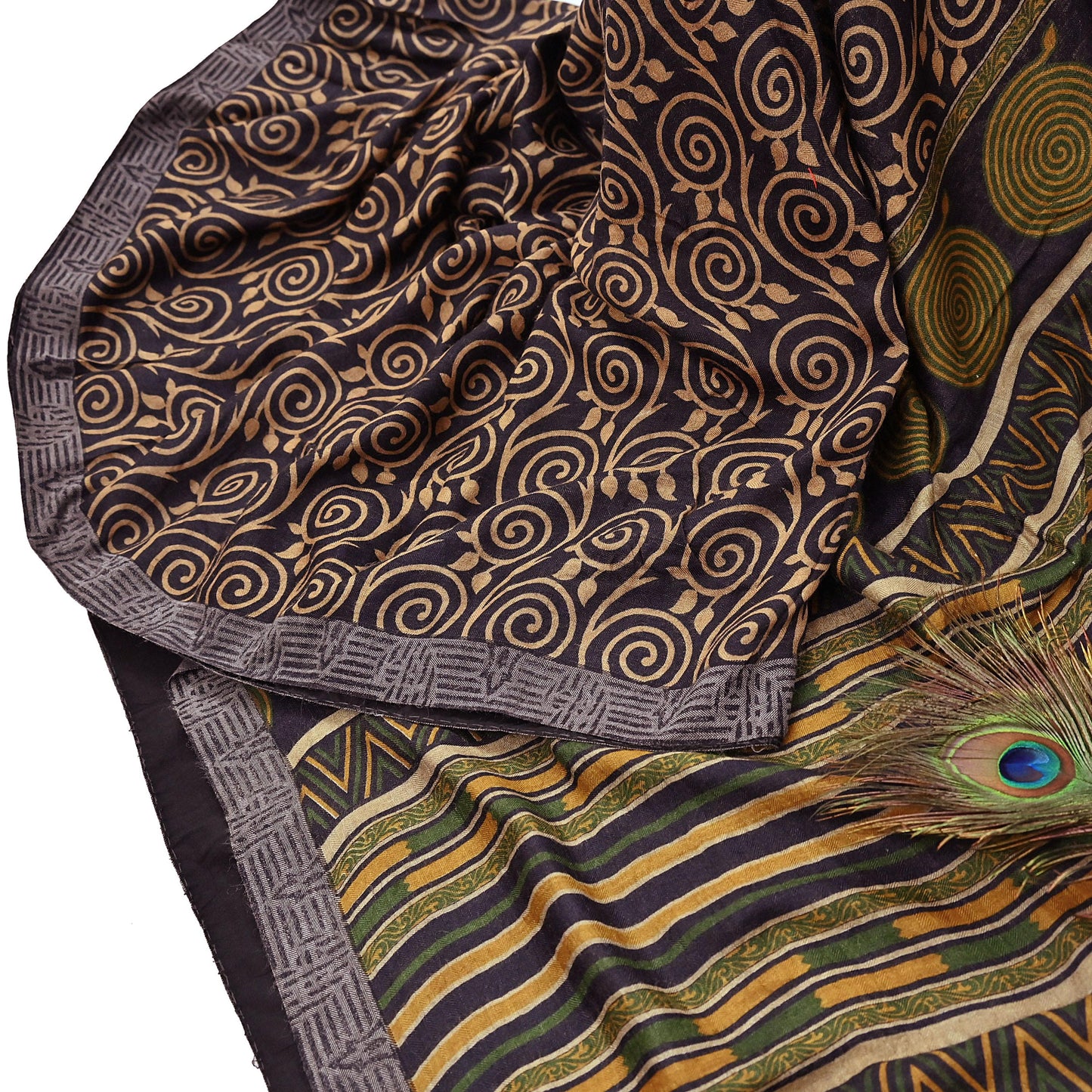 Indian Vintage Black & Beige Saree Pure Woolen Woven Printed Sari Warm Craft Fabric 6Yd Woven Border Dress making Crafting Dress Designing